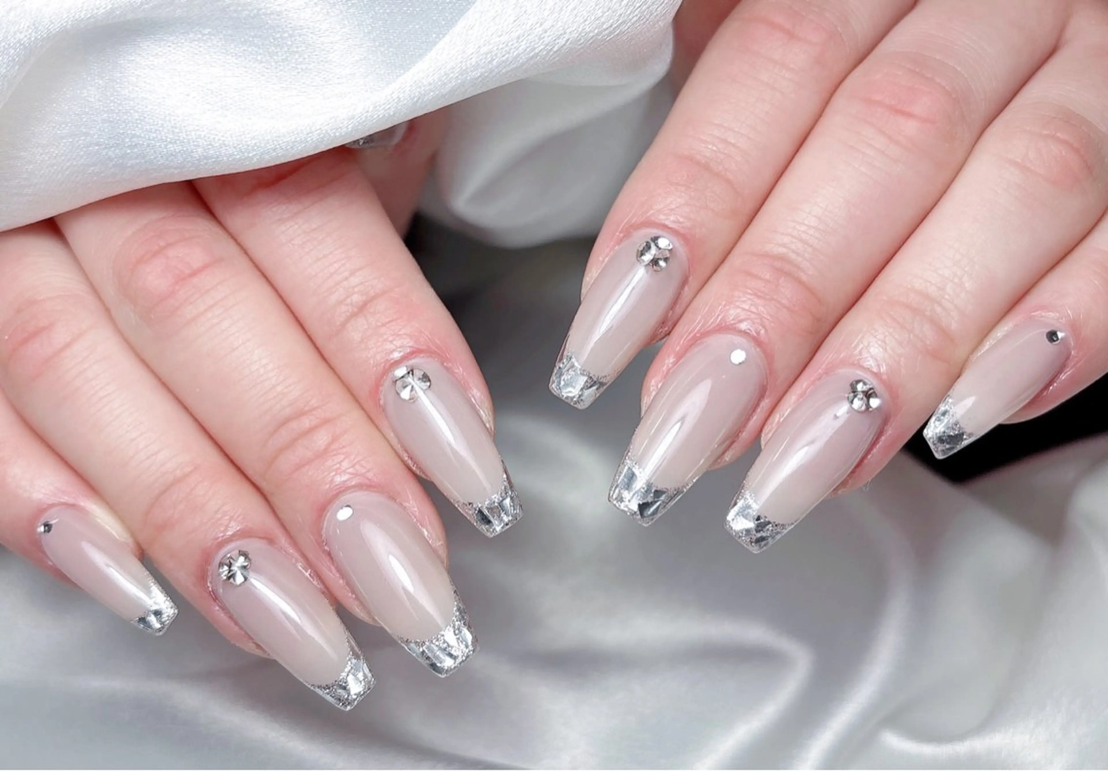 ネイル ハンドネイル Aura  Nail 長さだし/パラジェルのネイルデザイン