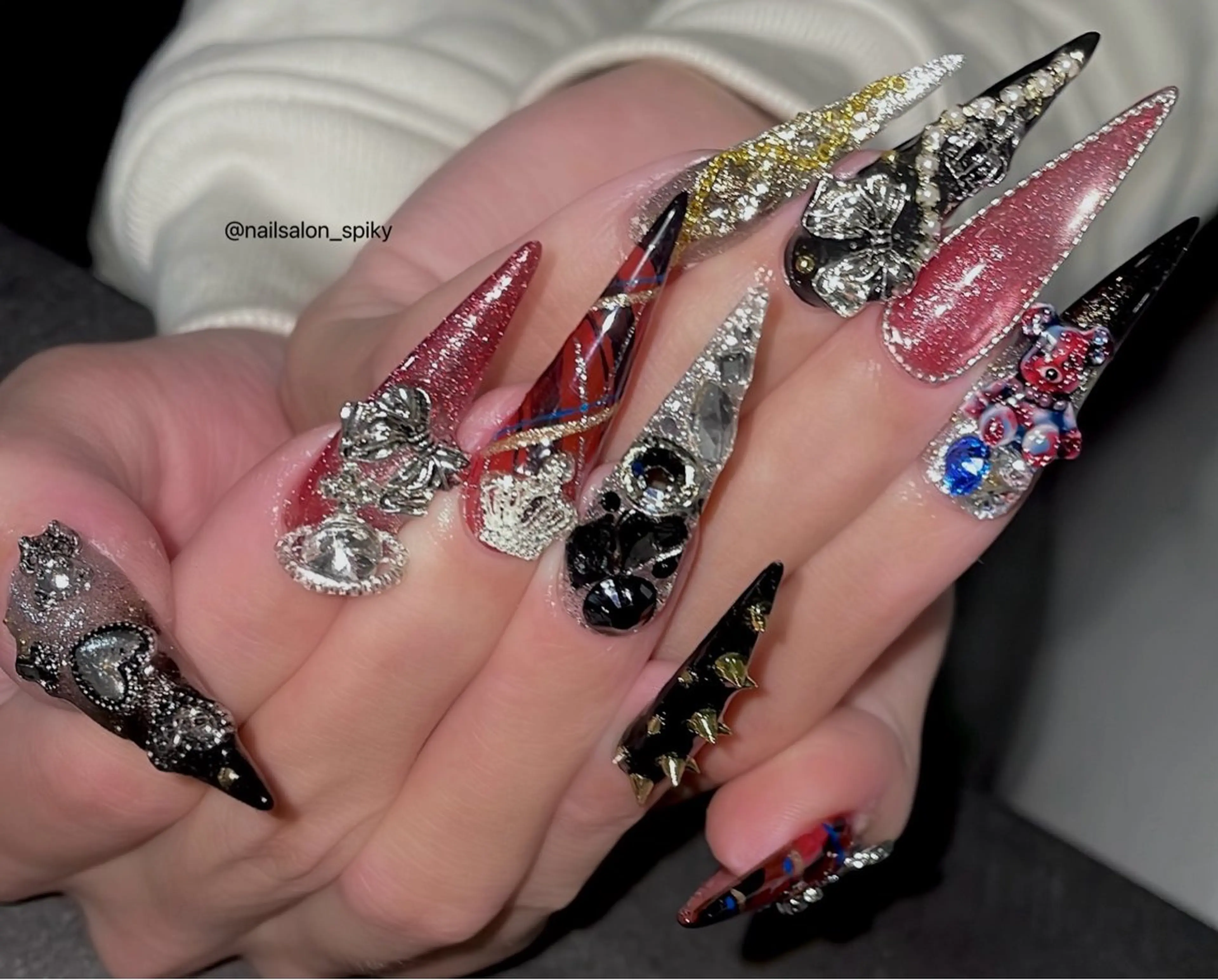 ネイル Spiky とうげ ふうかのネイルデザイン