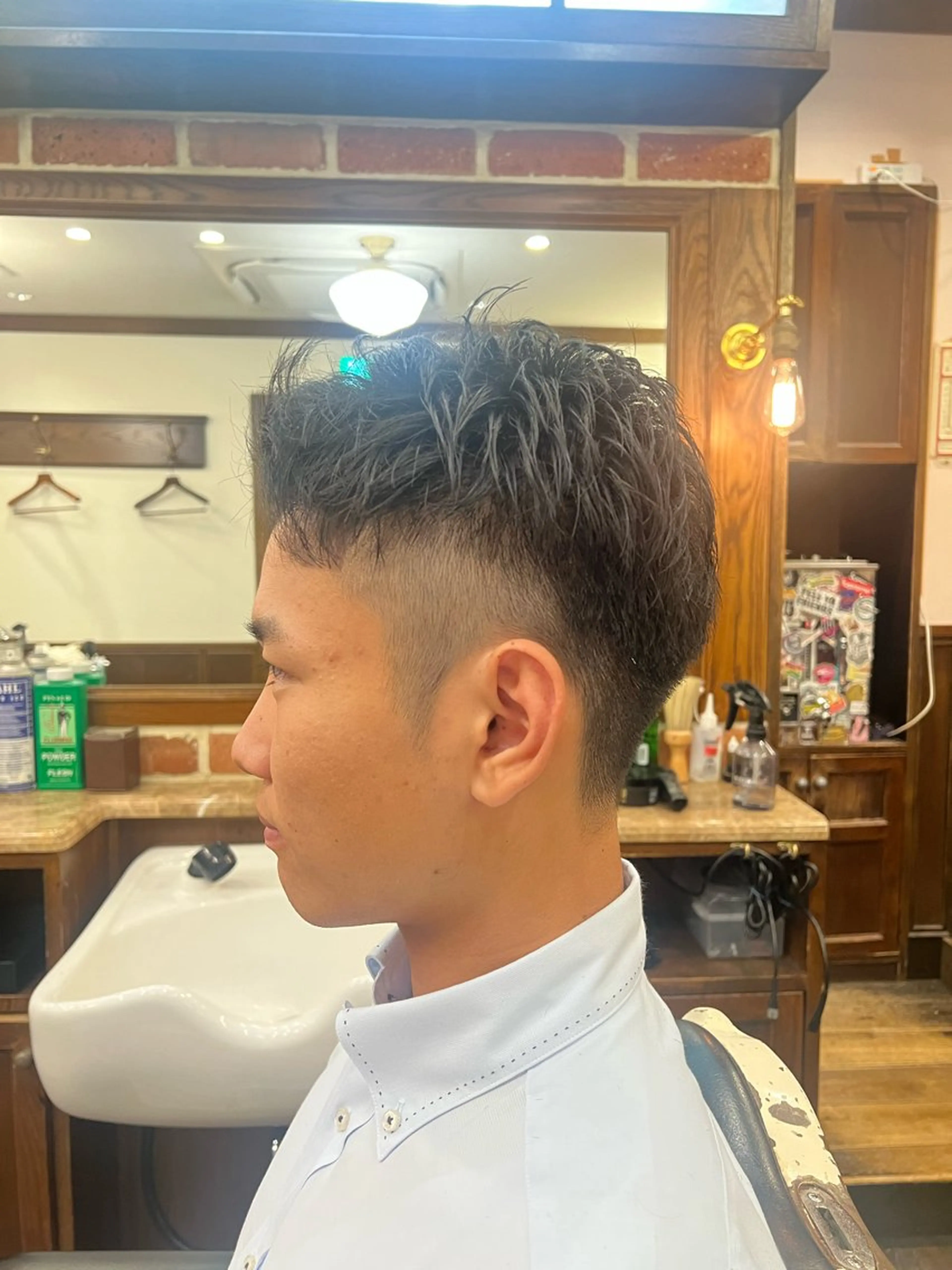 ショート ヒロ銀座バーバーショップ丸の内所属・秋山 琳太のヘアスタイル