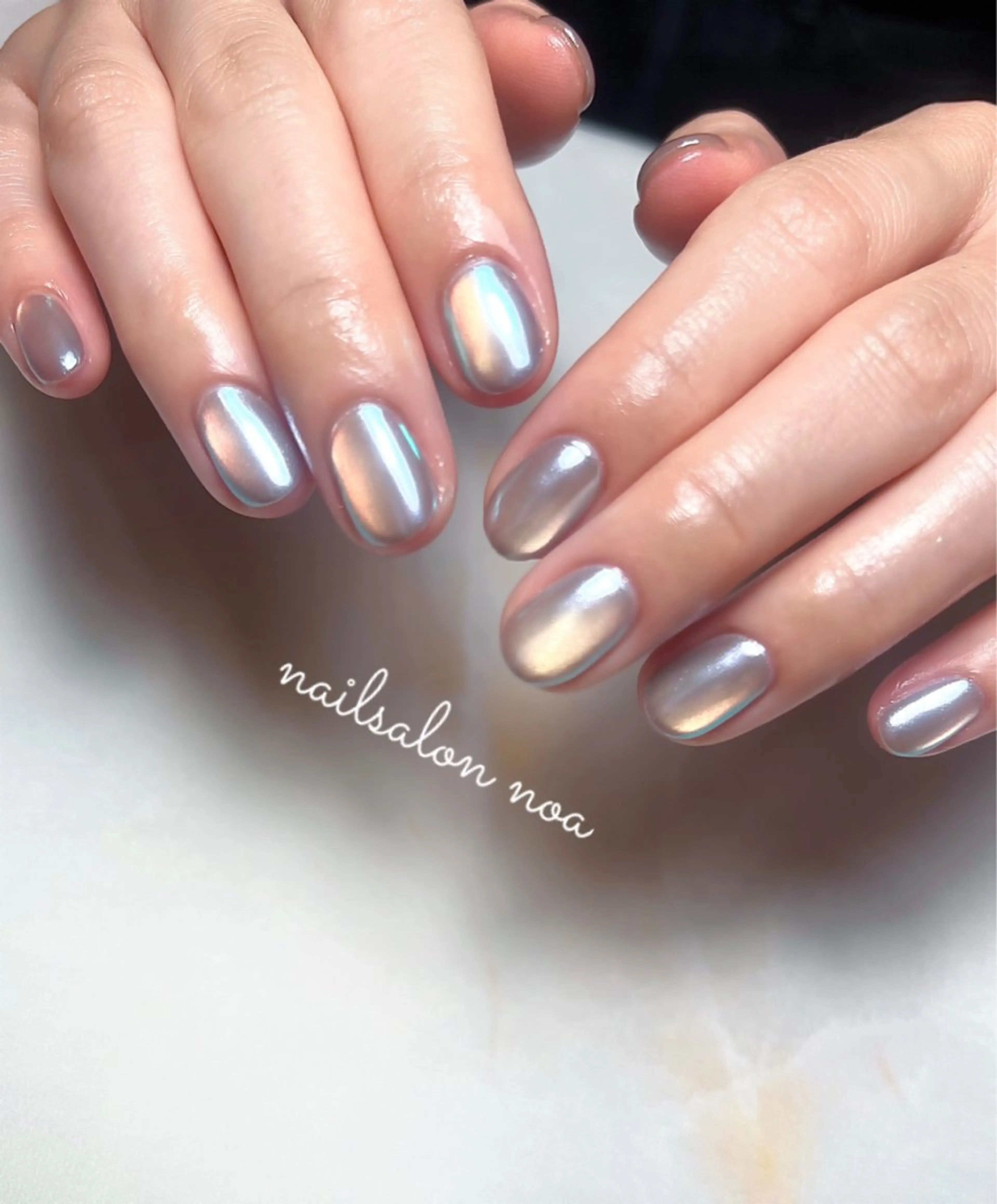 ネイル オーロラネイル ジェルネイル マグネットネイル ニュアンスネイル パラジェル ハンドネイル nailsalon noa所属・nailist sakiのネイルデザイン