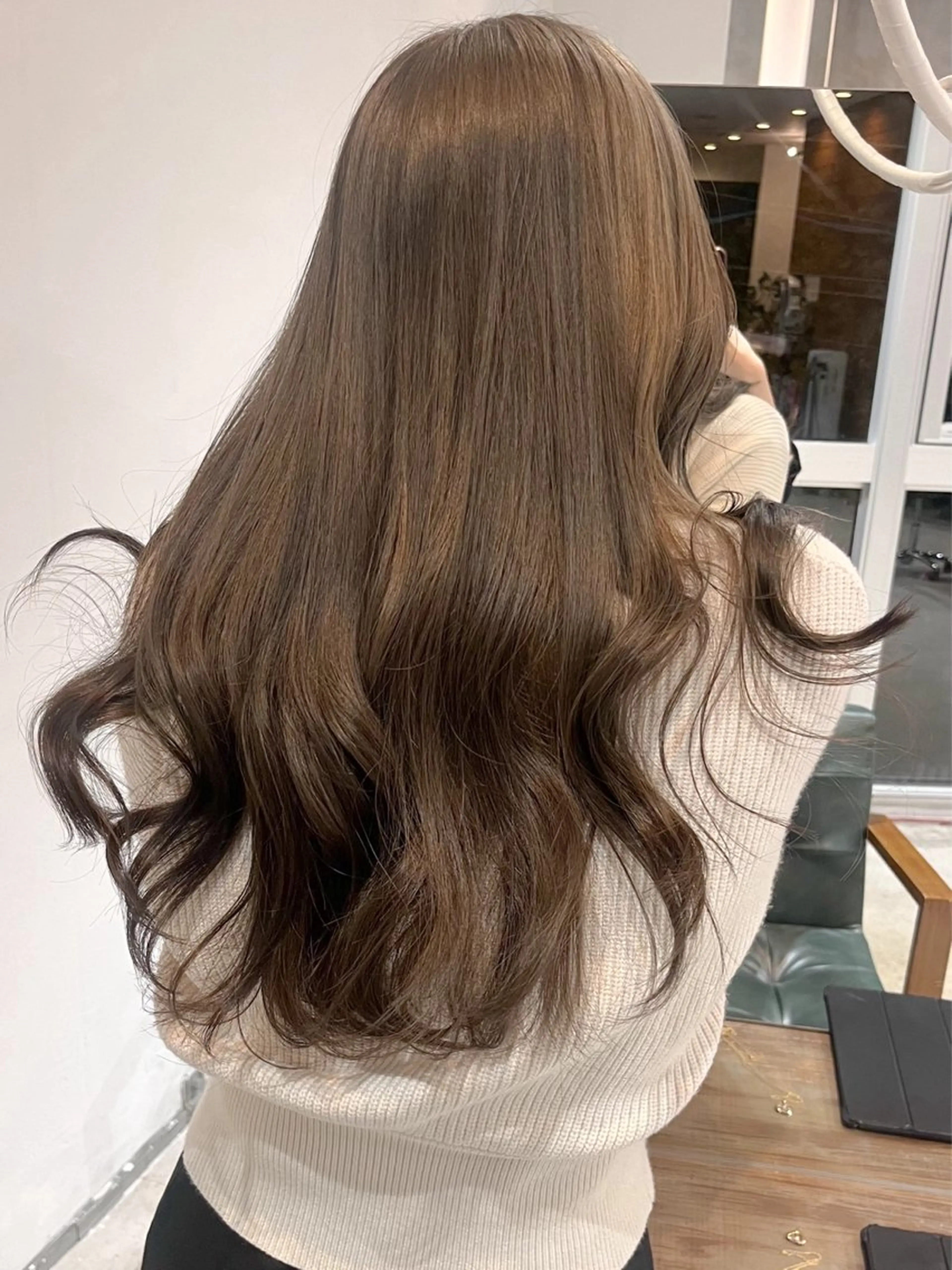 ロング カラー あ あのヘアスタイル