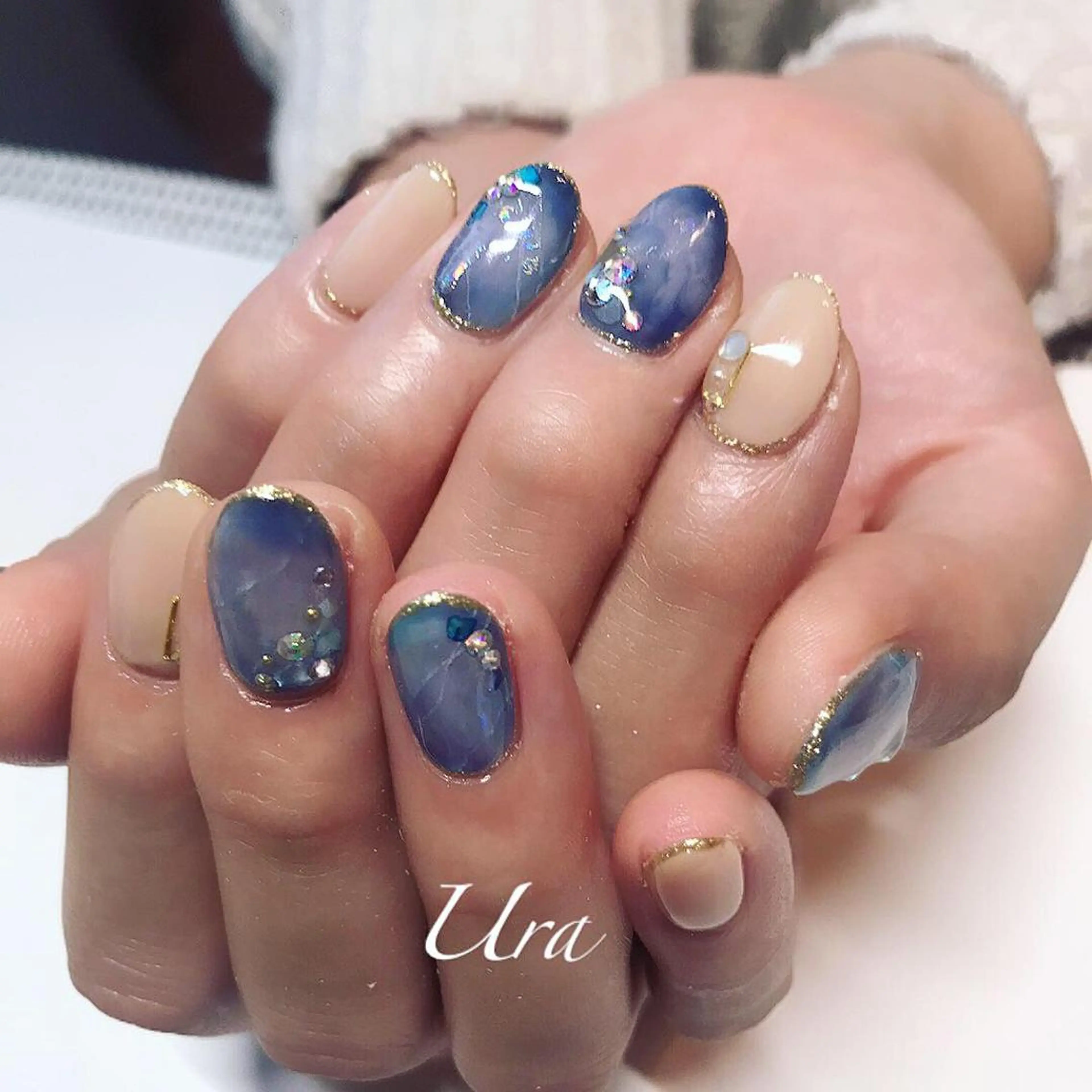 ネイル UrakoNail 《nail》のネイルデザイン