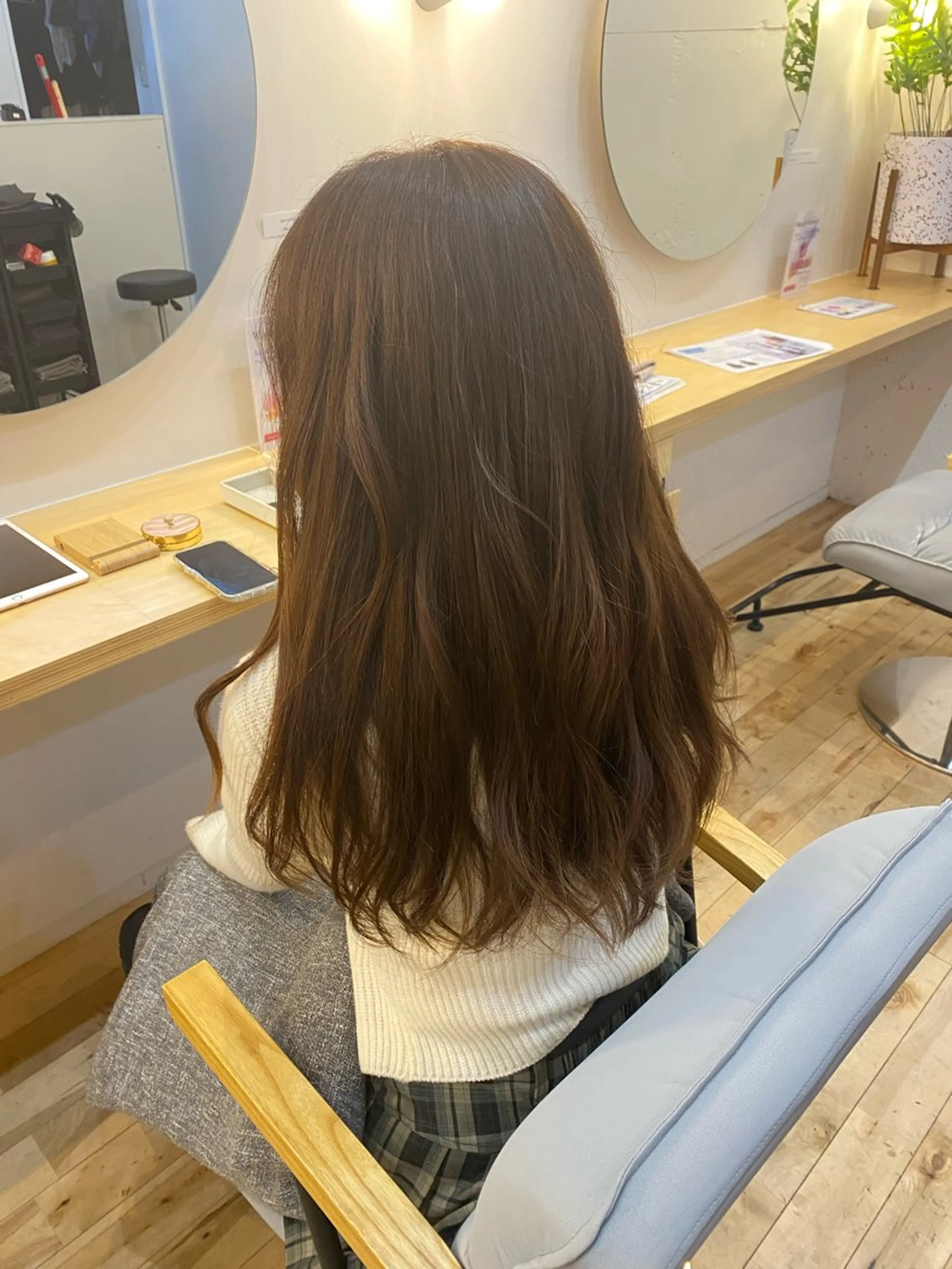 ロング カラー ベージュカラー ロング en-te:im所属・かとう ゆうきのヘアスタイル