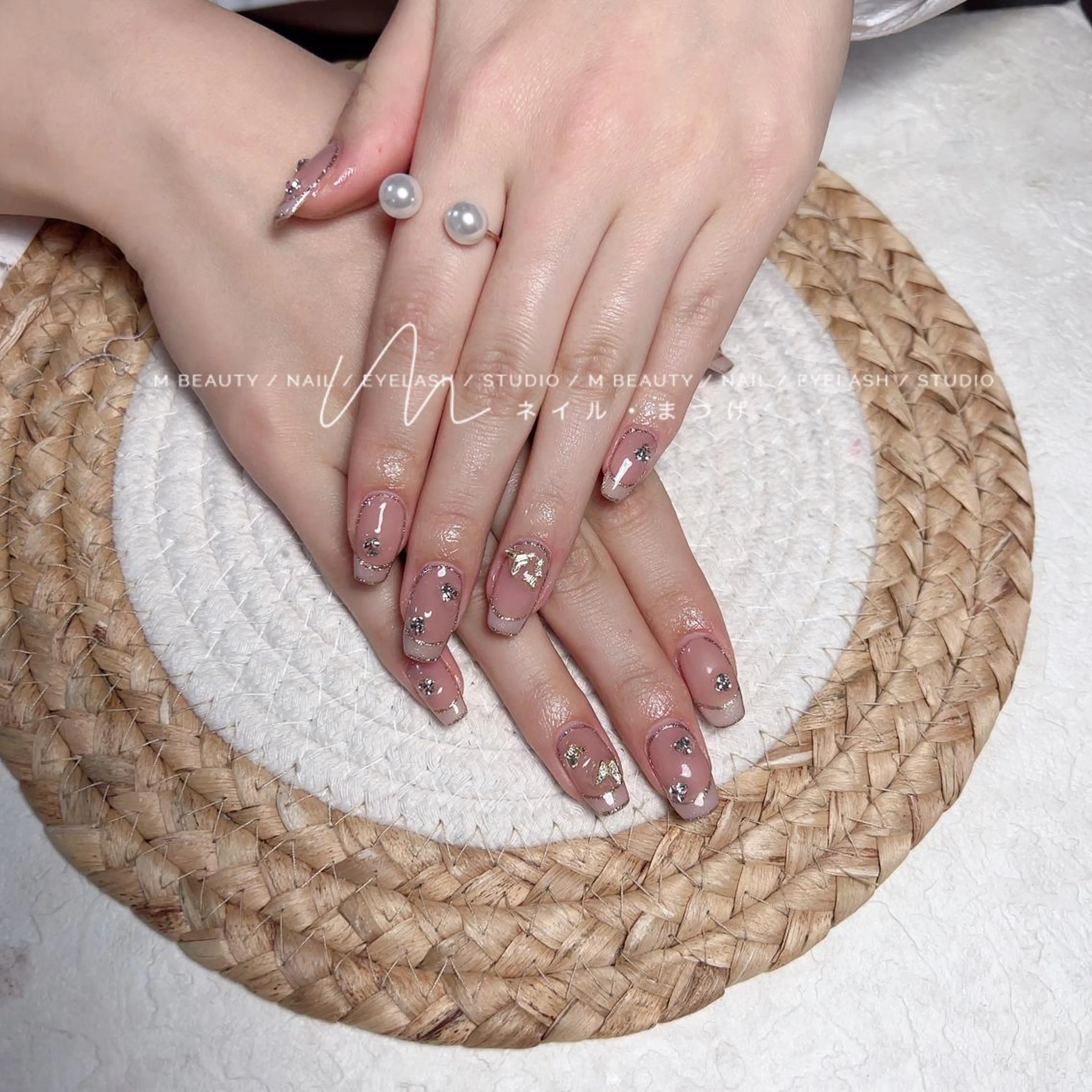 ネイル ハンドネイル M🌷nail 長さだし専門店のネイルデザイン