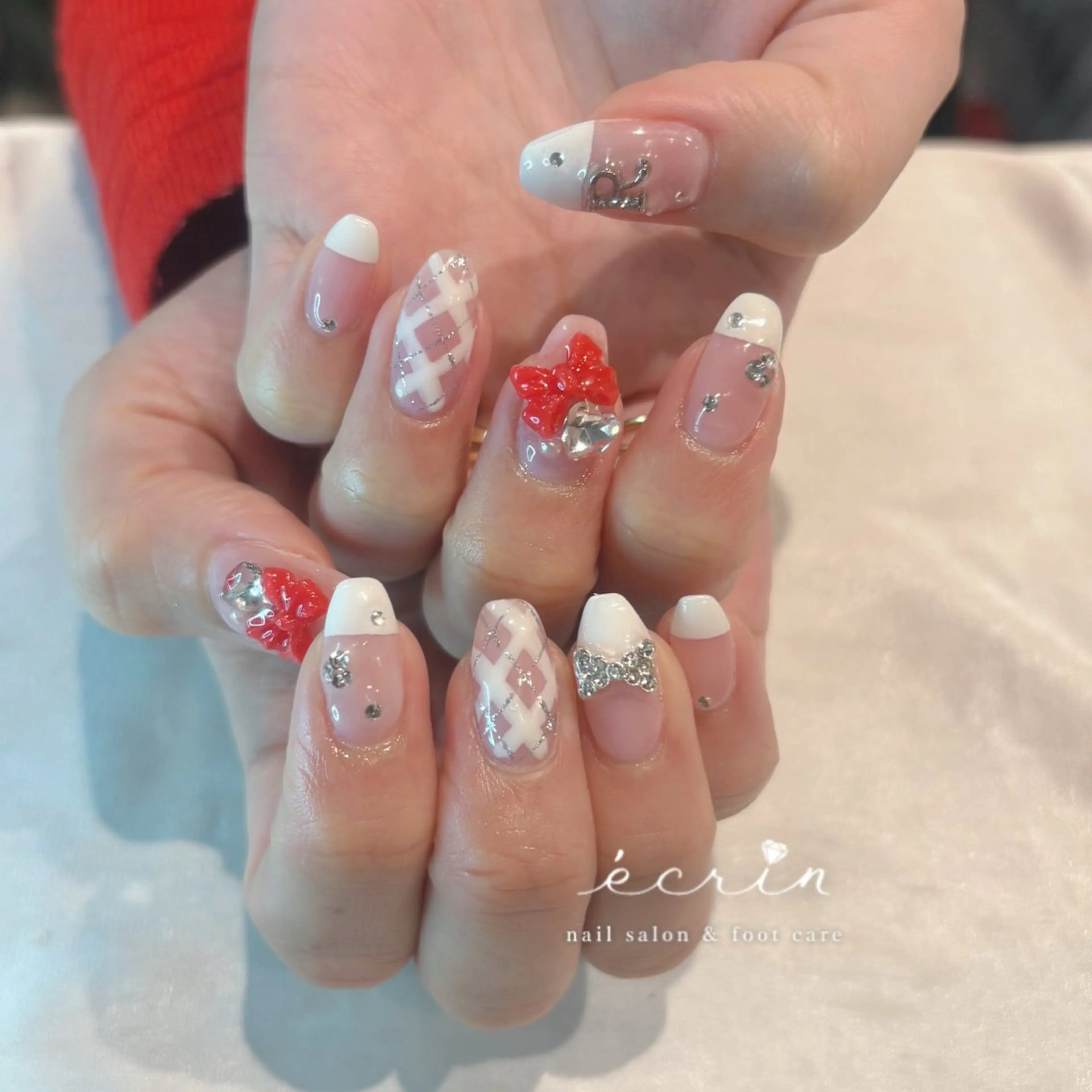 ネイル ecrin エクラン Haruka🌼のネイルデザイン