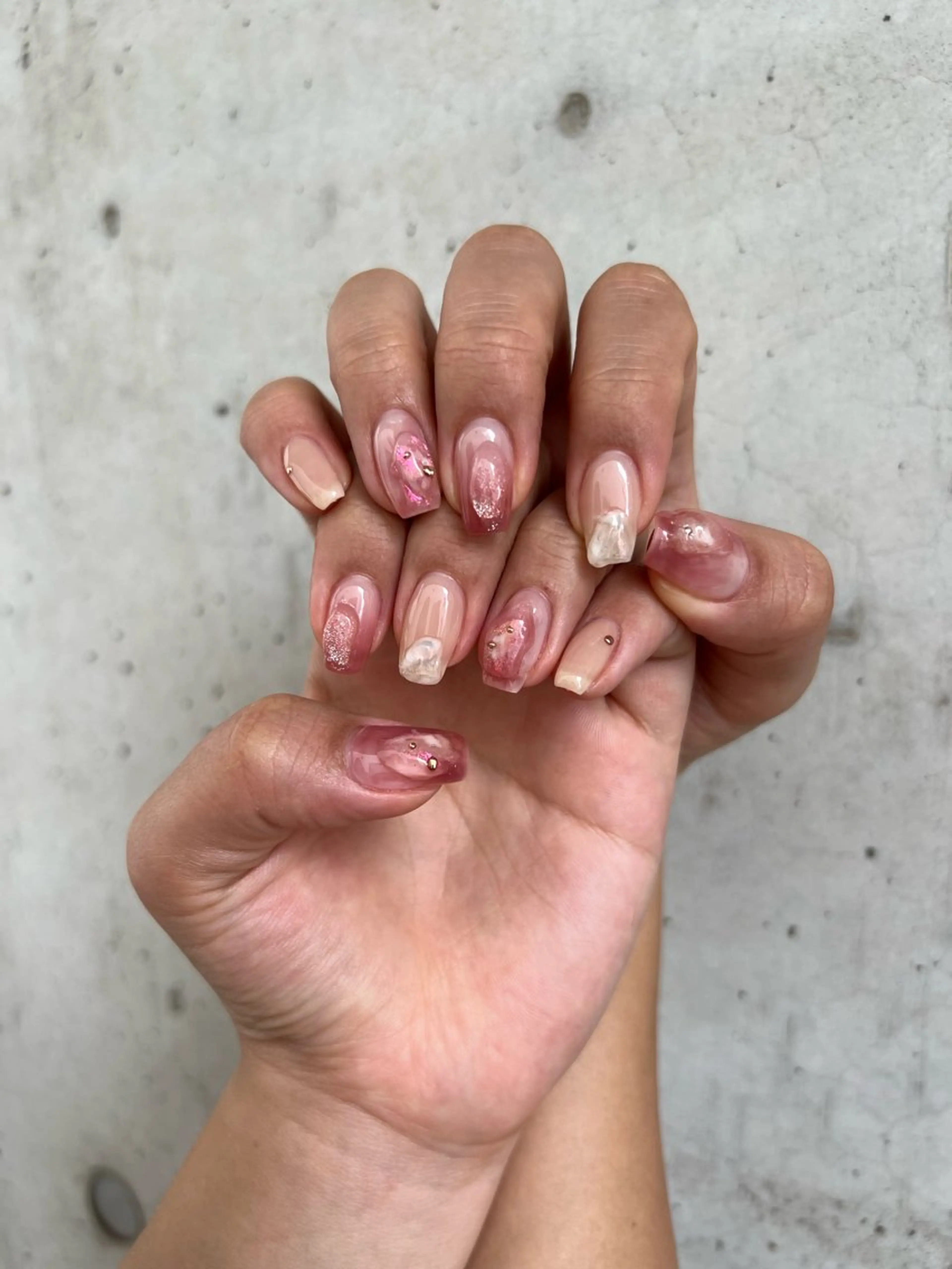 ネイル 持ち込み ニュアンスネイル ピンク Charme. NOBUKOのネイルデザイン