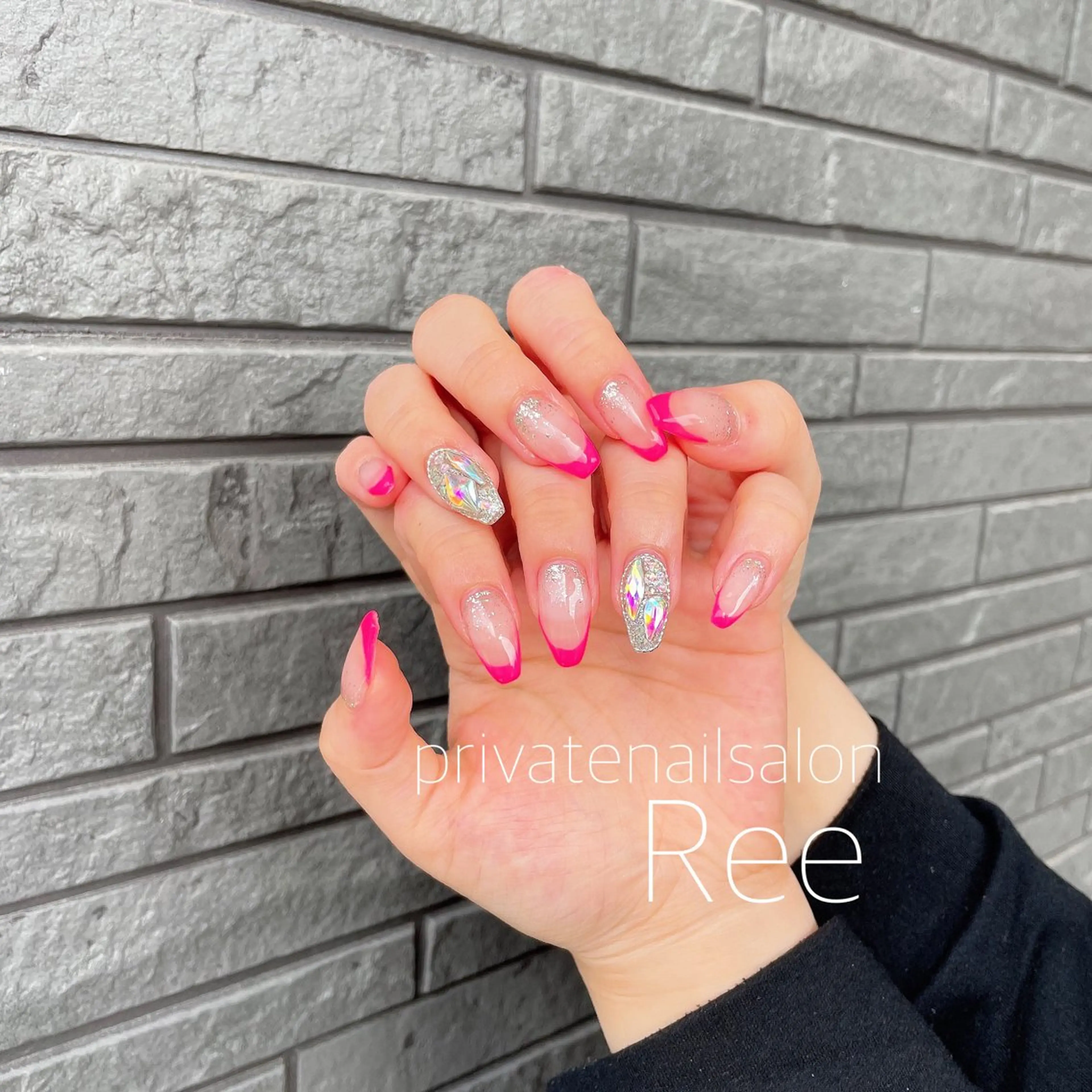 ネイル 知花 梨花のネイルデザイン