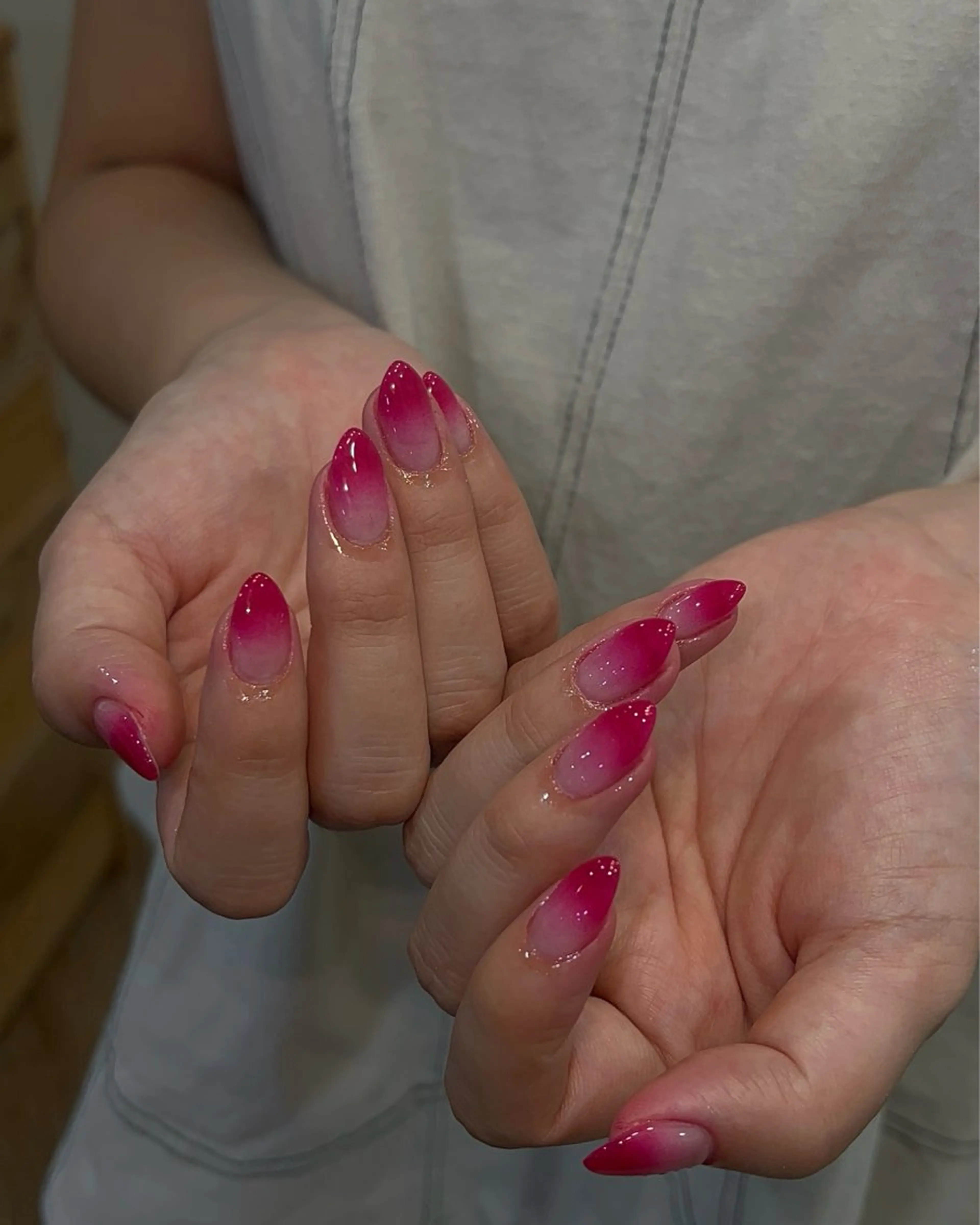 ネイル ハンドネイル フットネイル ハンドケア Nes.Nail所属・Miyagi Asamiのネイルデザイン