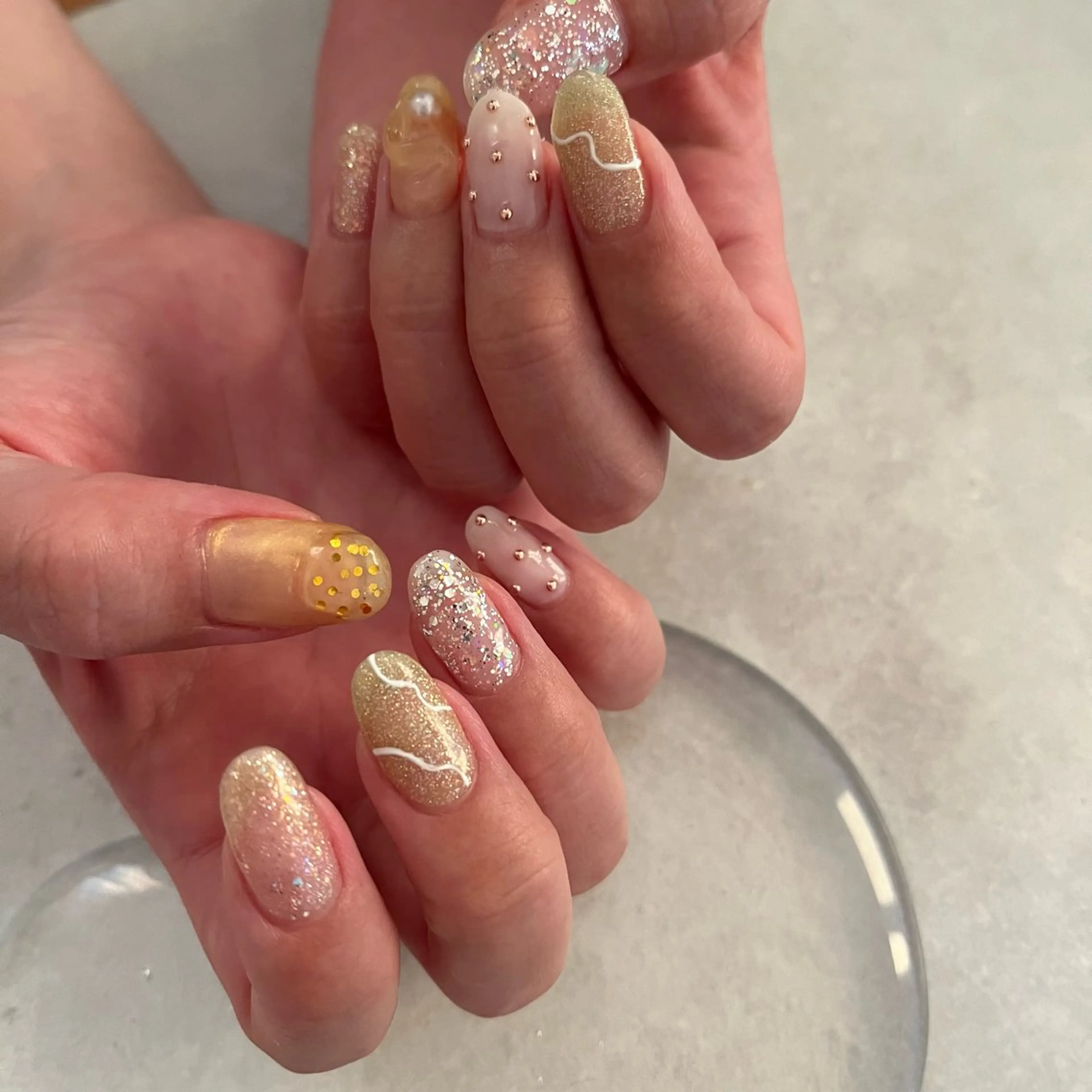 ネイル 黄色 K Aのネイルデザイン