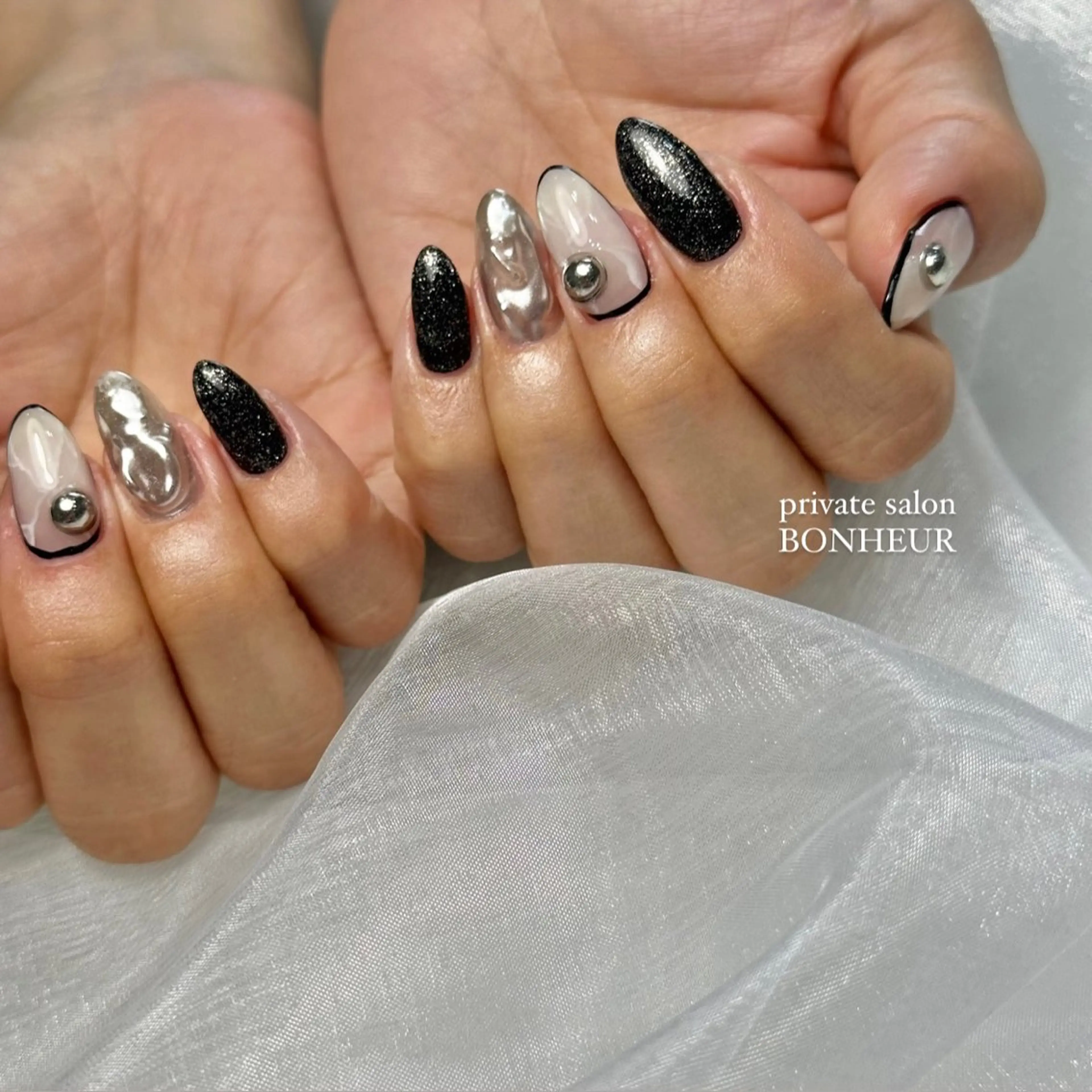 ネイル ハンドネイル BONHEUR Annaのネイルデザイン