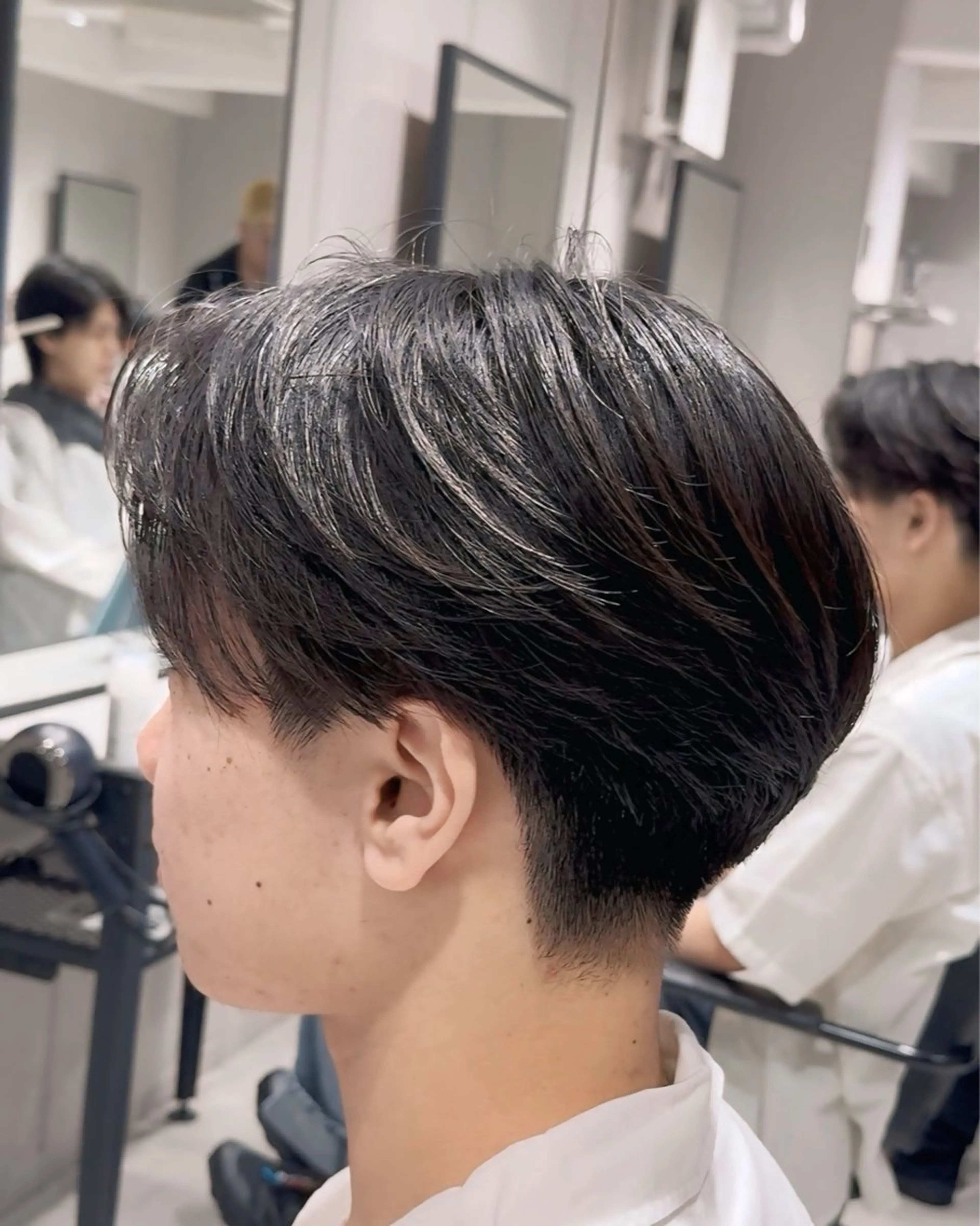 パーマ メンズ センターパート 縮毛矯正 カット 縮毛矯正 曲がる縮毛/カルマパ ーマ/池袋/横村大全のヘアスタイル