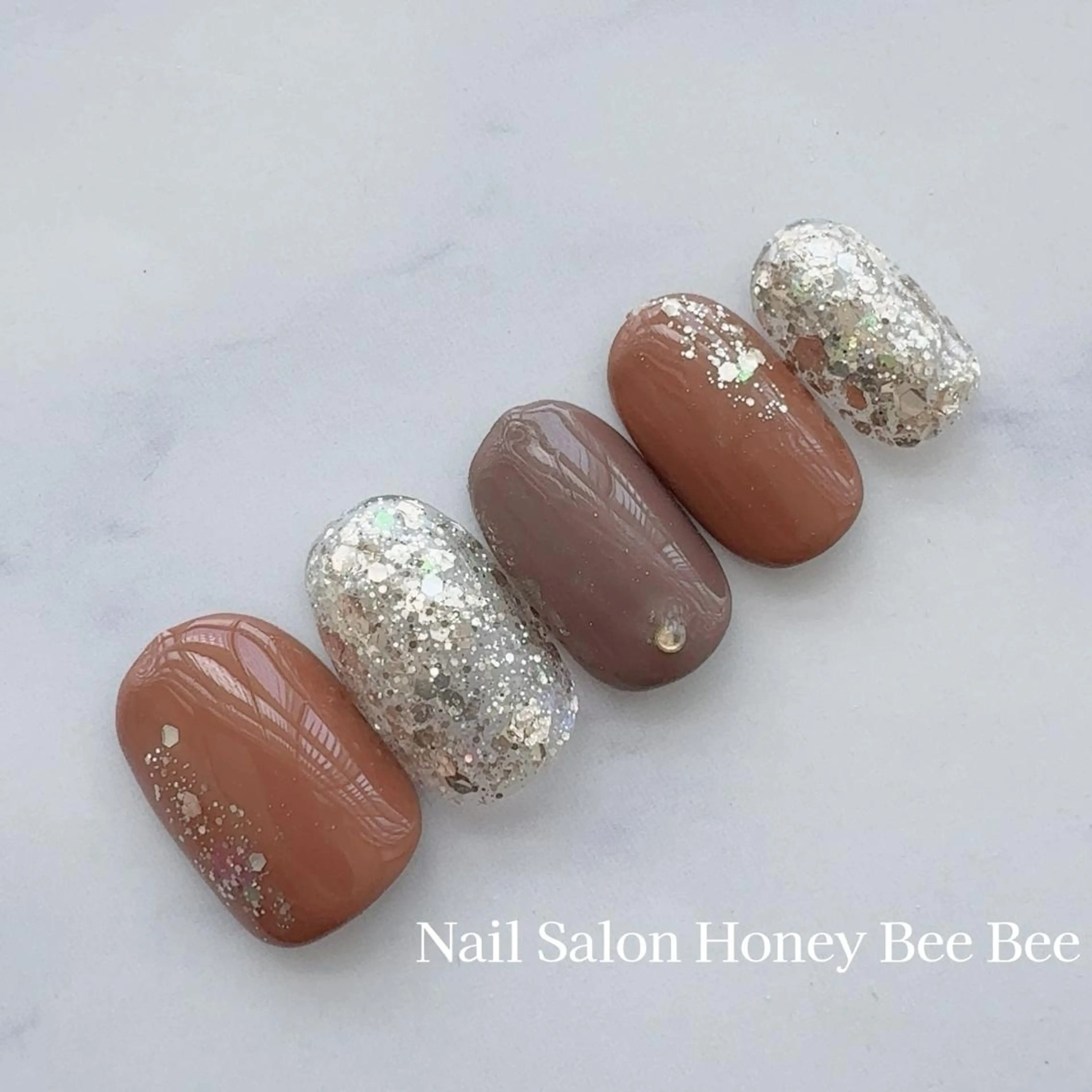 ネイル Nail salon Honey Beeのネイルデザイン