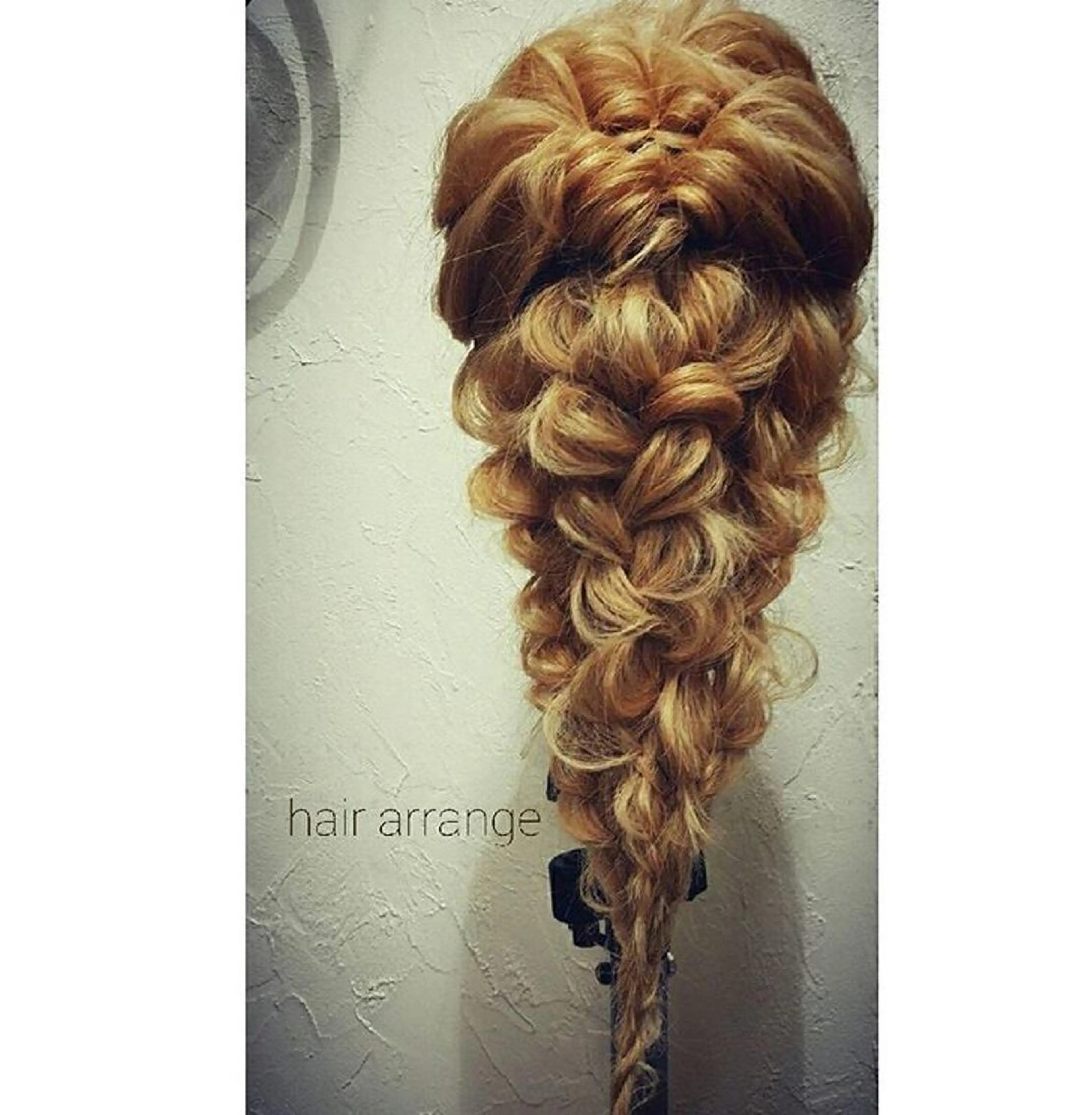 ロング ヘアアレンジ _WHITE高槻所属・_WHITE高槻店 yusukeのヘアスタイル