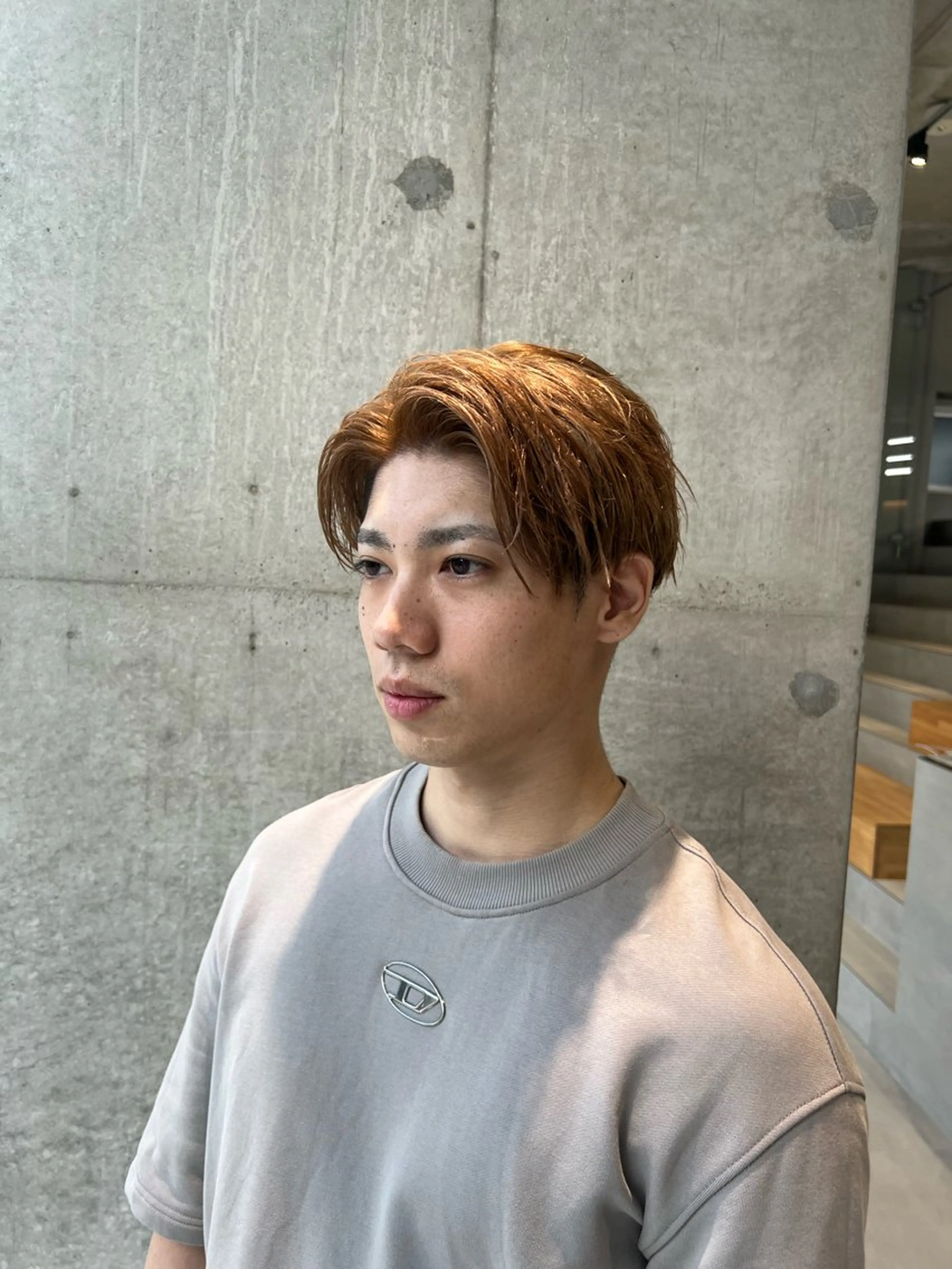 カラー メンズ メンズブリーチ ベージュカラー ブリーチ カット ヘアカラー 吉沢遣人/レイヤー 艶カラー/パーマのヘアスタイル