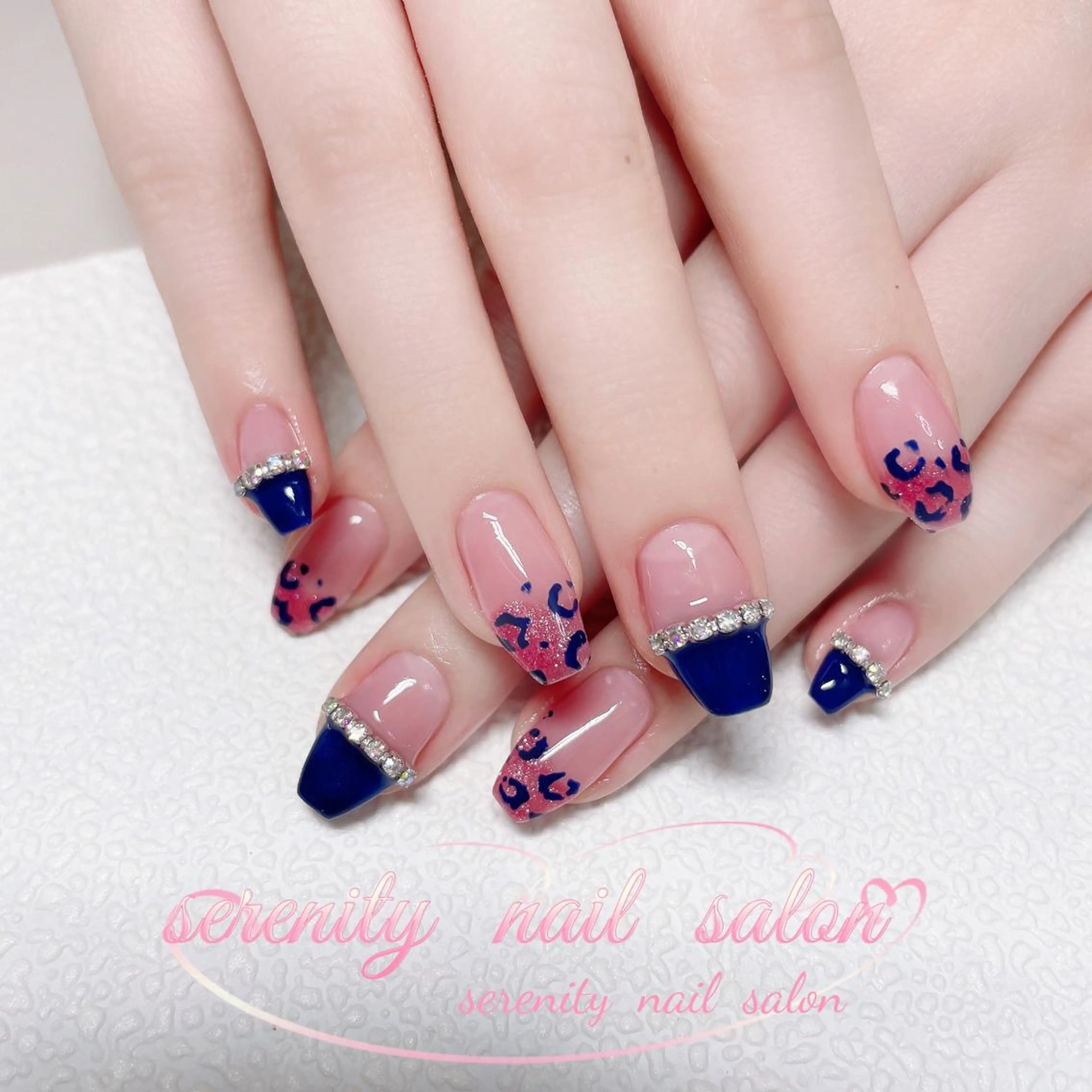 ネイル ハンドネイル ハンドケア ✨Serenity Nail salonのネイルデザイン