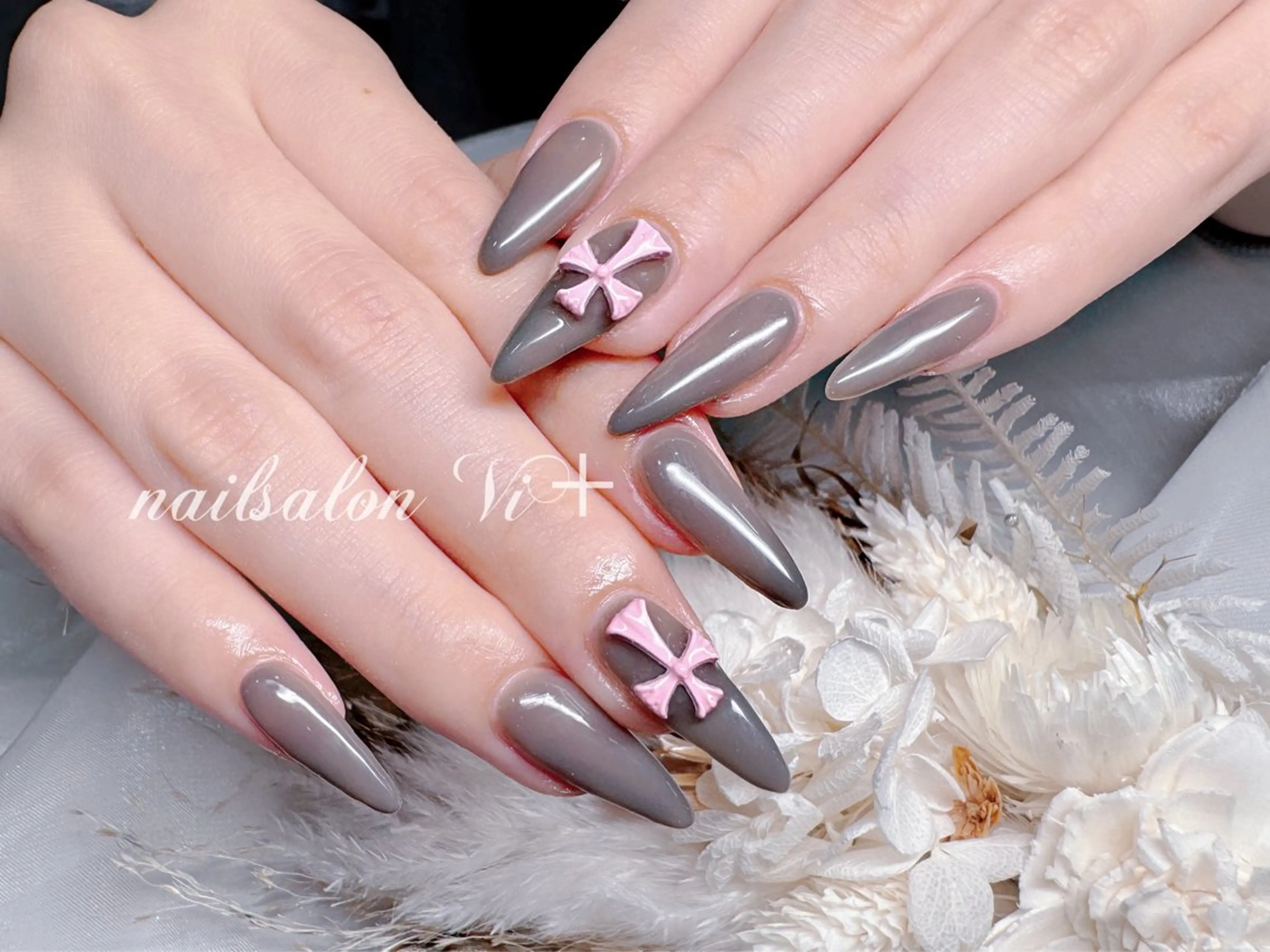 ネイル ✨Nailsalon Vi+✨のネイルデザイン