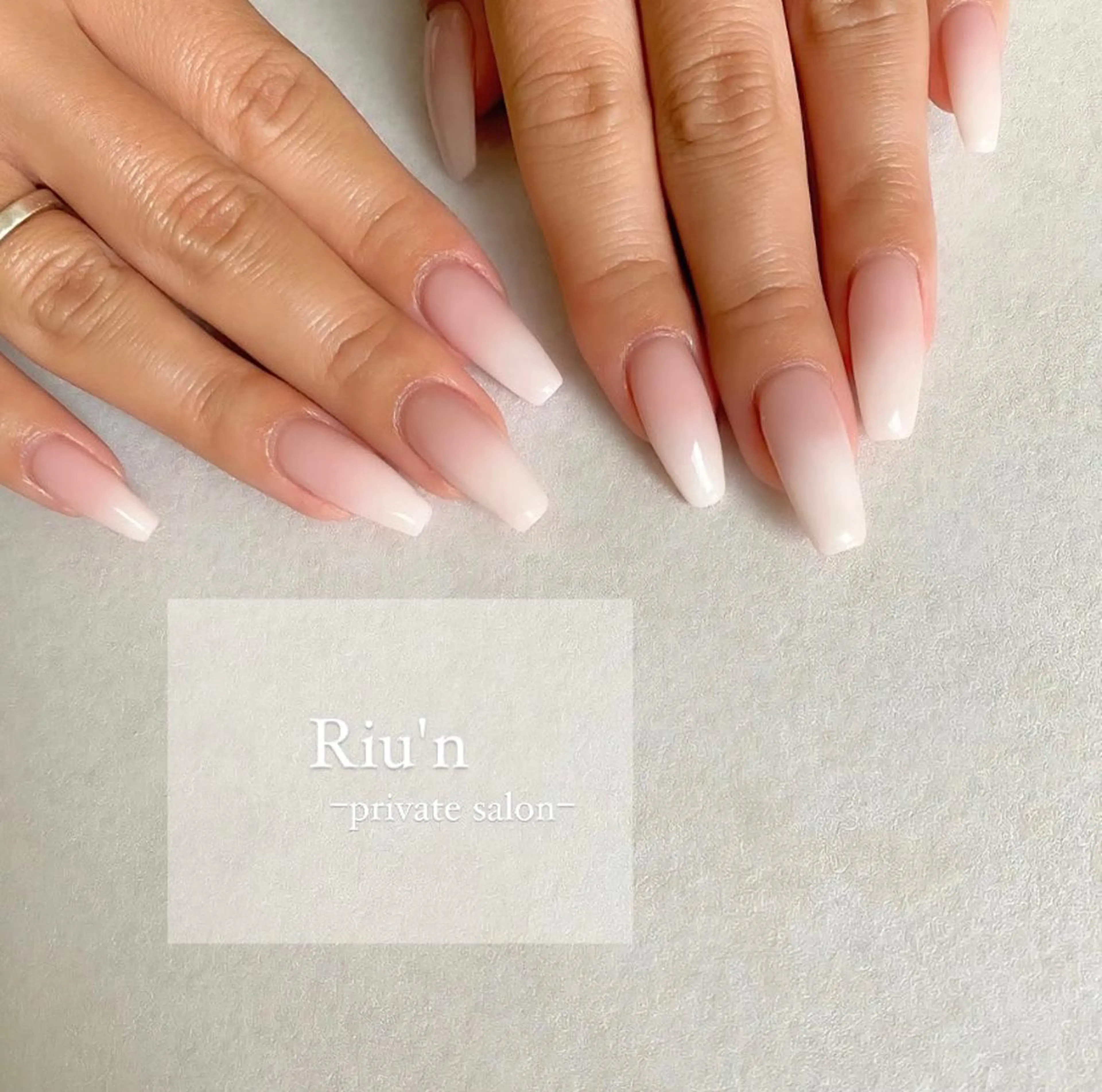 ロング ハンドネイル Riu*n -private-のネイルデザイン