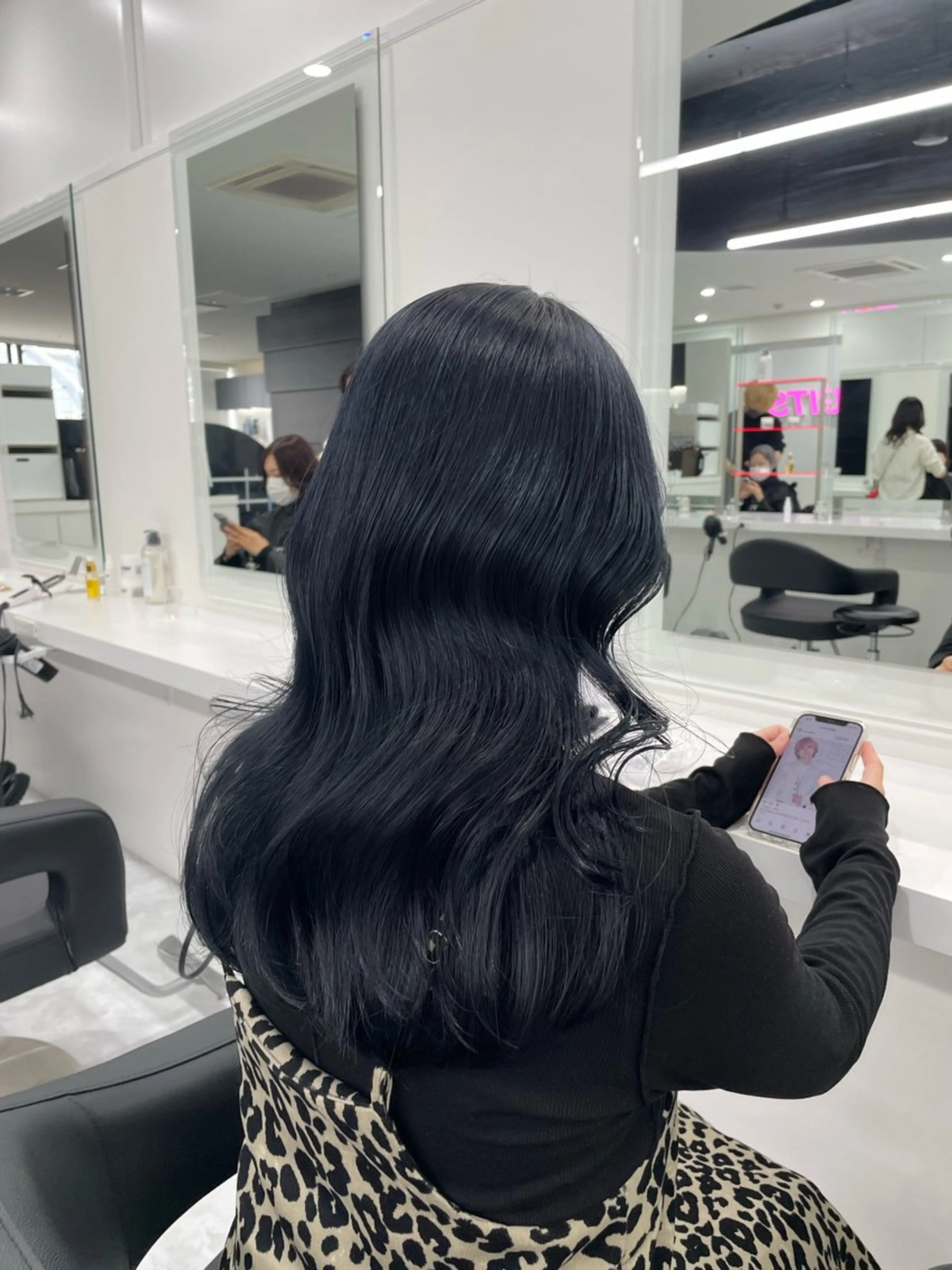 カラー ヘアカラー トリートメント ブリーチなし透明感 💗RYOTAのヘアスタイル