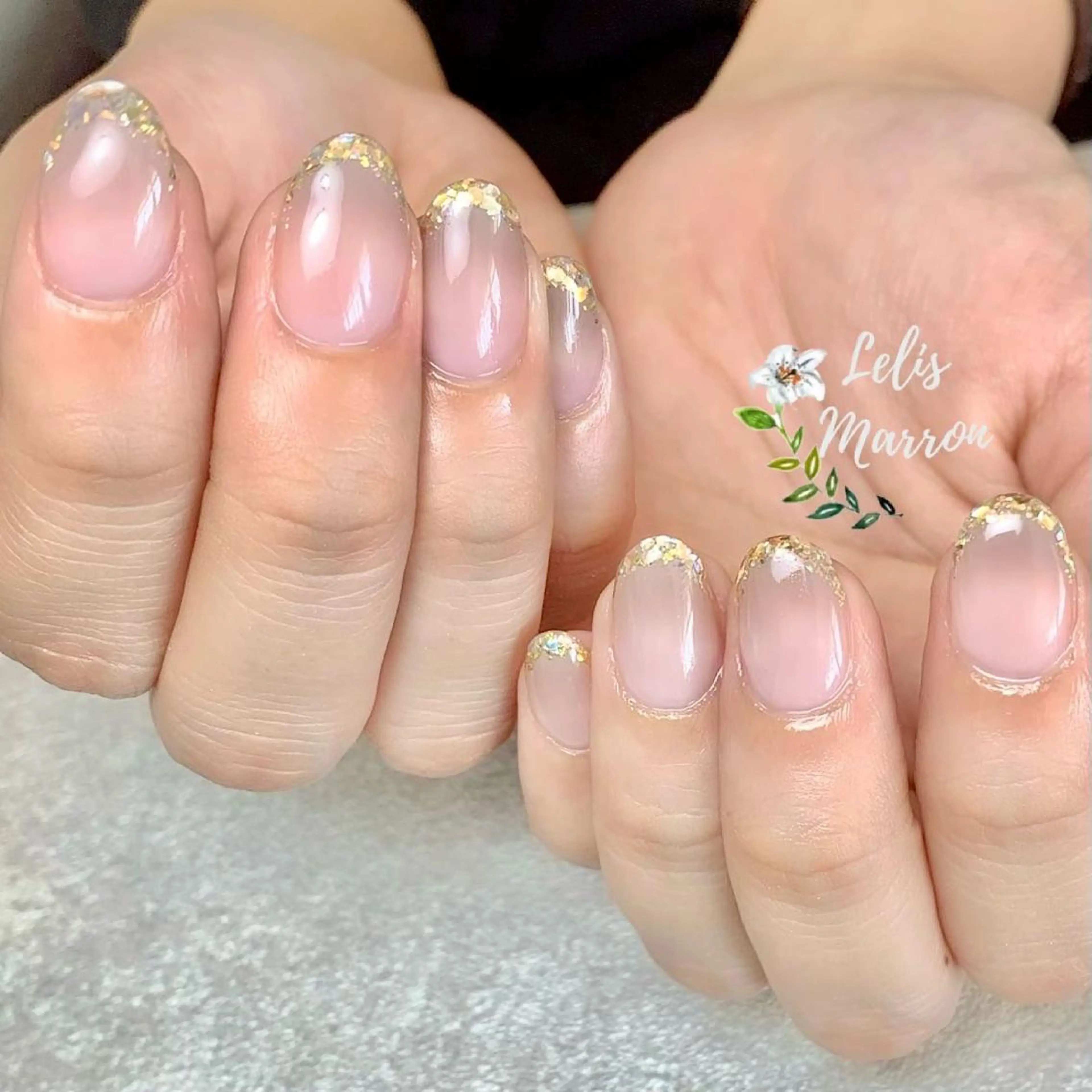 ネイル フレンチネイル ミラーネイル ニュアンスネイル オフィスネイル Lelis Marron所属・岸 侑李のネイルデザイン