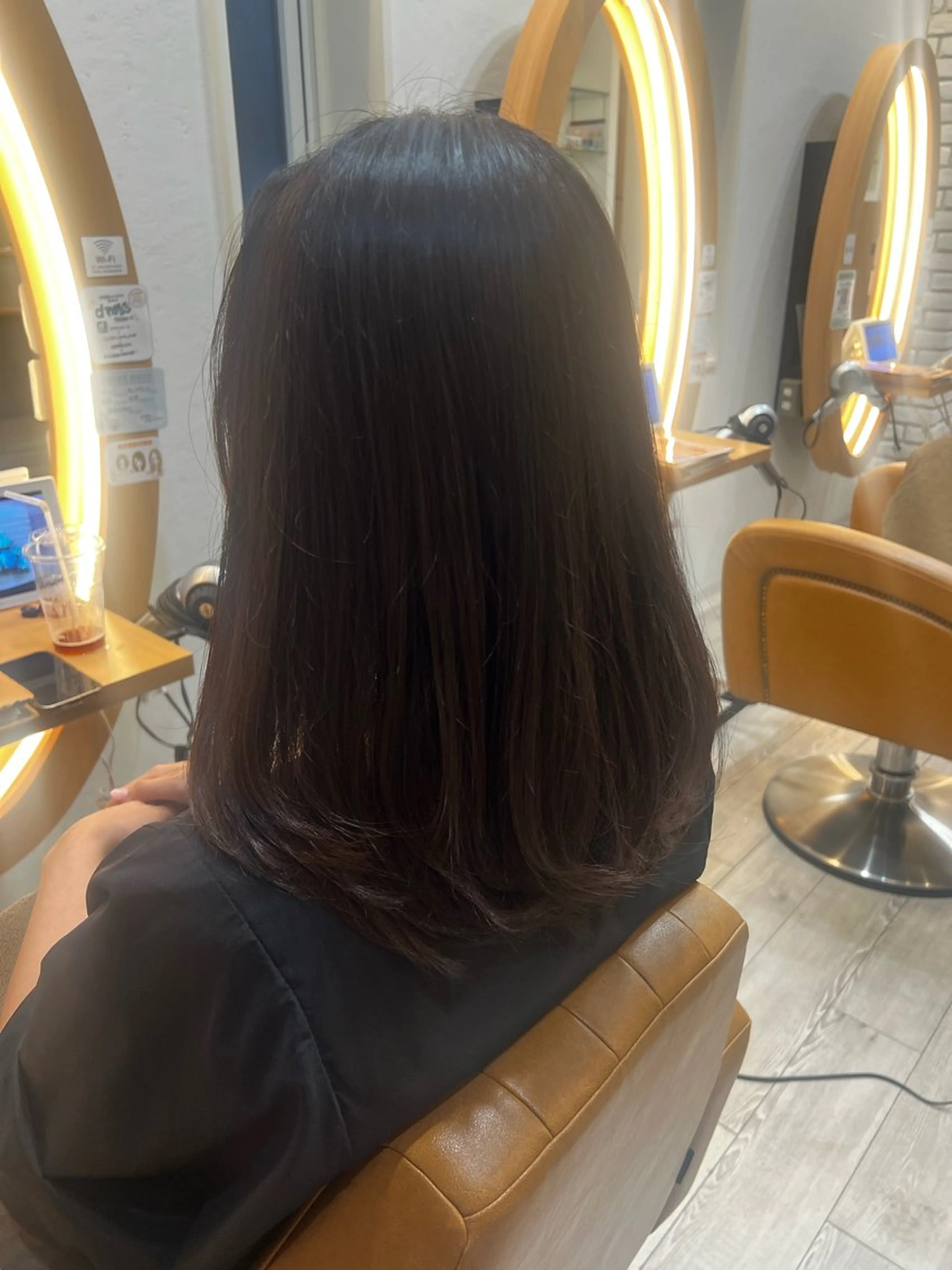 セミロング adorableけやき通り店所属・adorable 小西彩里のヘアスタイル