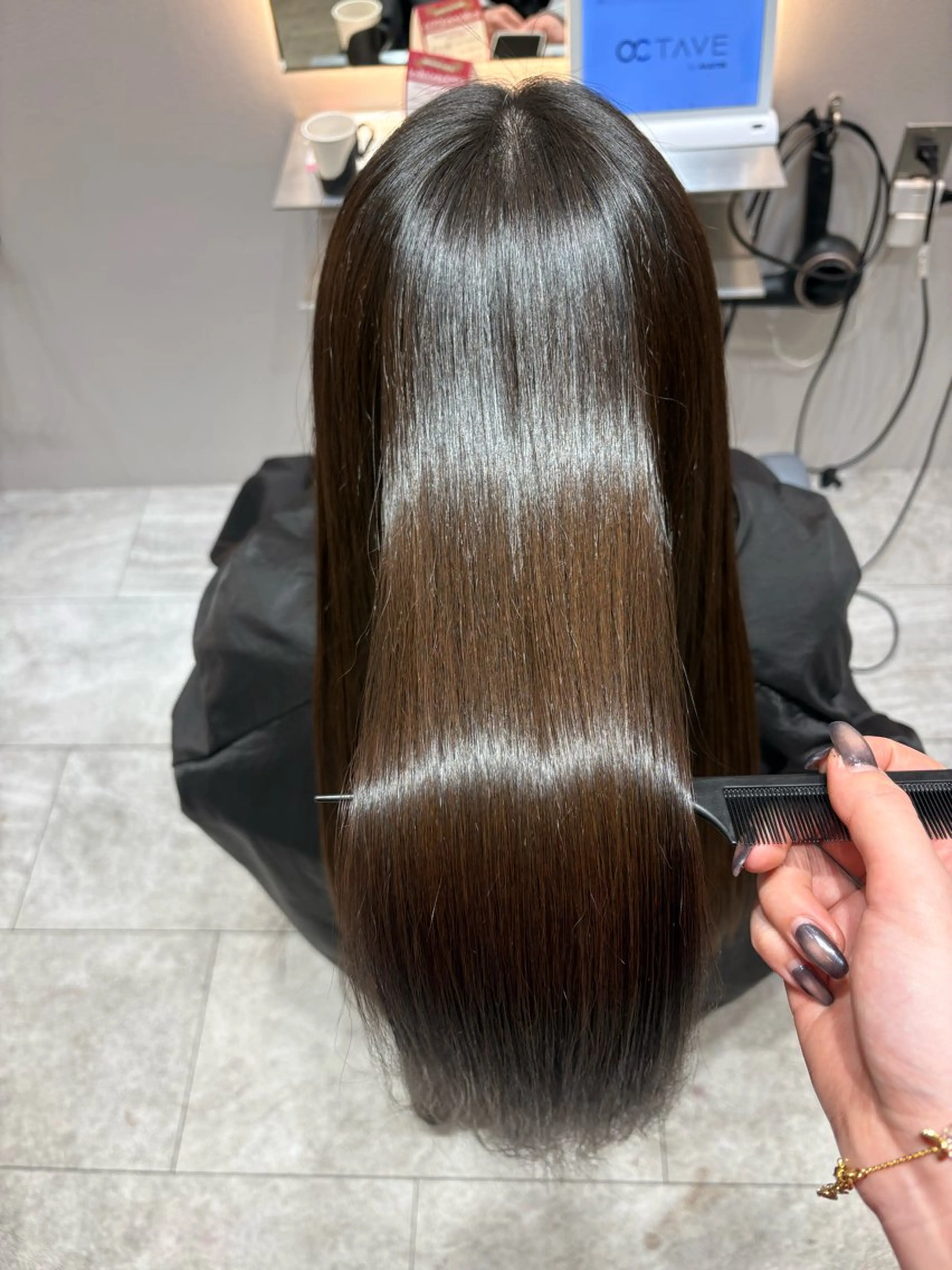 ロング 縮毛矯正 La fith hair fonte 松山銀天街店所属・c h i h i r oのヘアスタイル