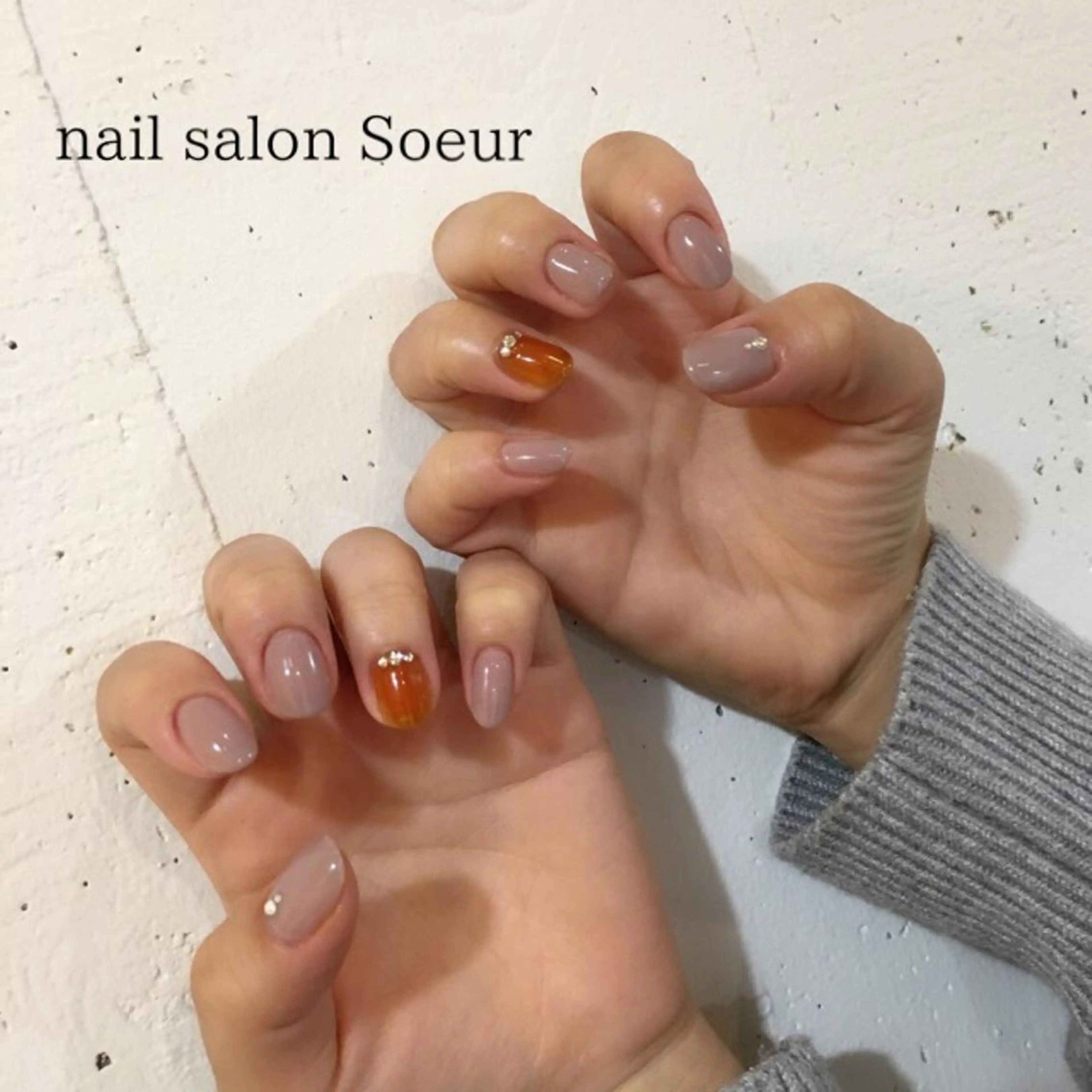 ネイル ワンカラーネイル ストーンネイル nail salon Soeurのネイルデザイン