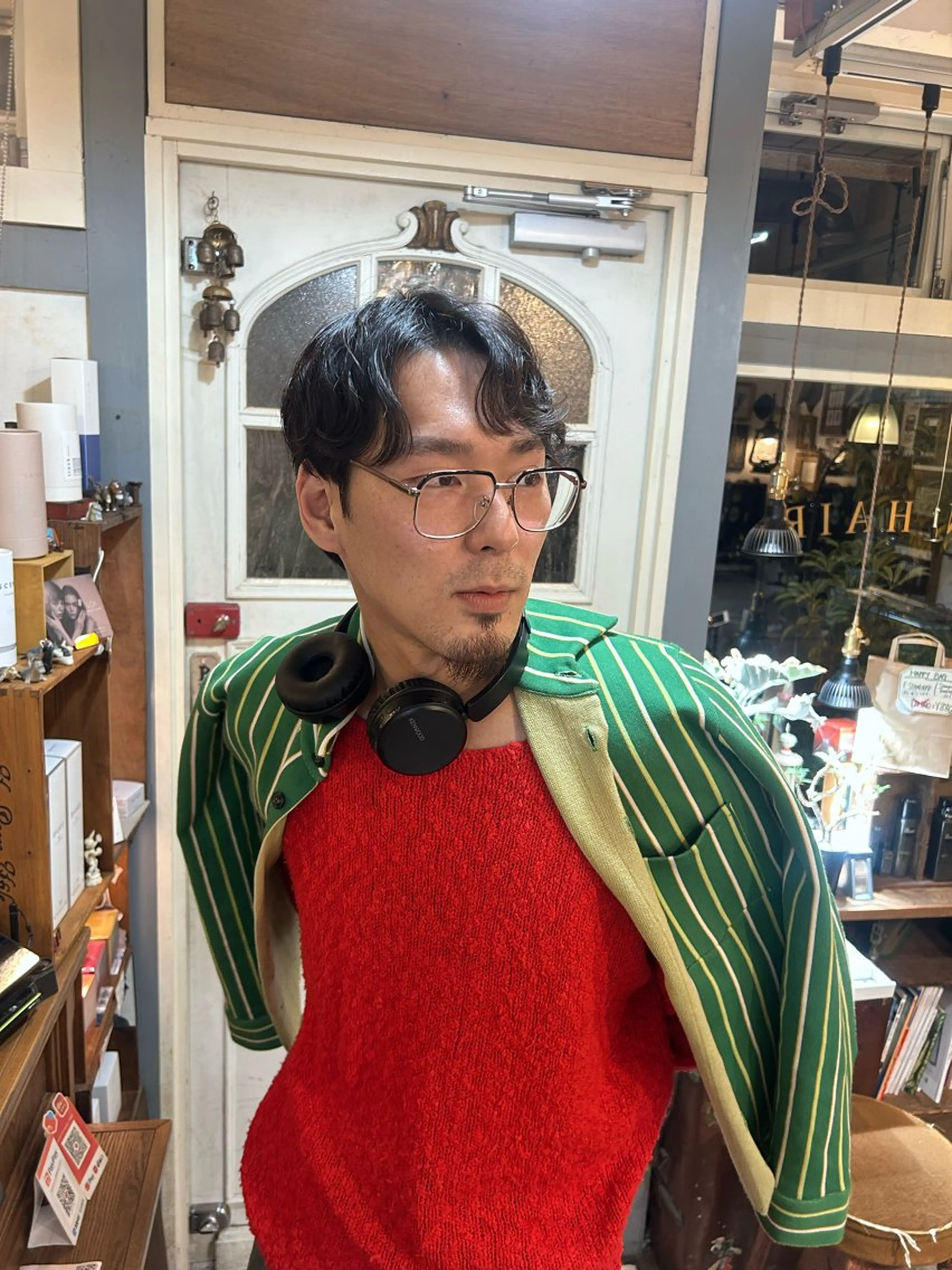 ショート パーマ メンズ メンズパーマ ニュアンスパーマ カット パーマ 清水千優/パーマ/透 明感カラー/メンズのヘアスタイル