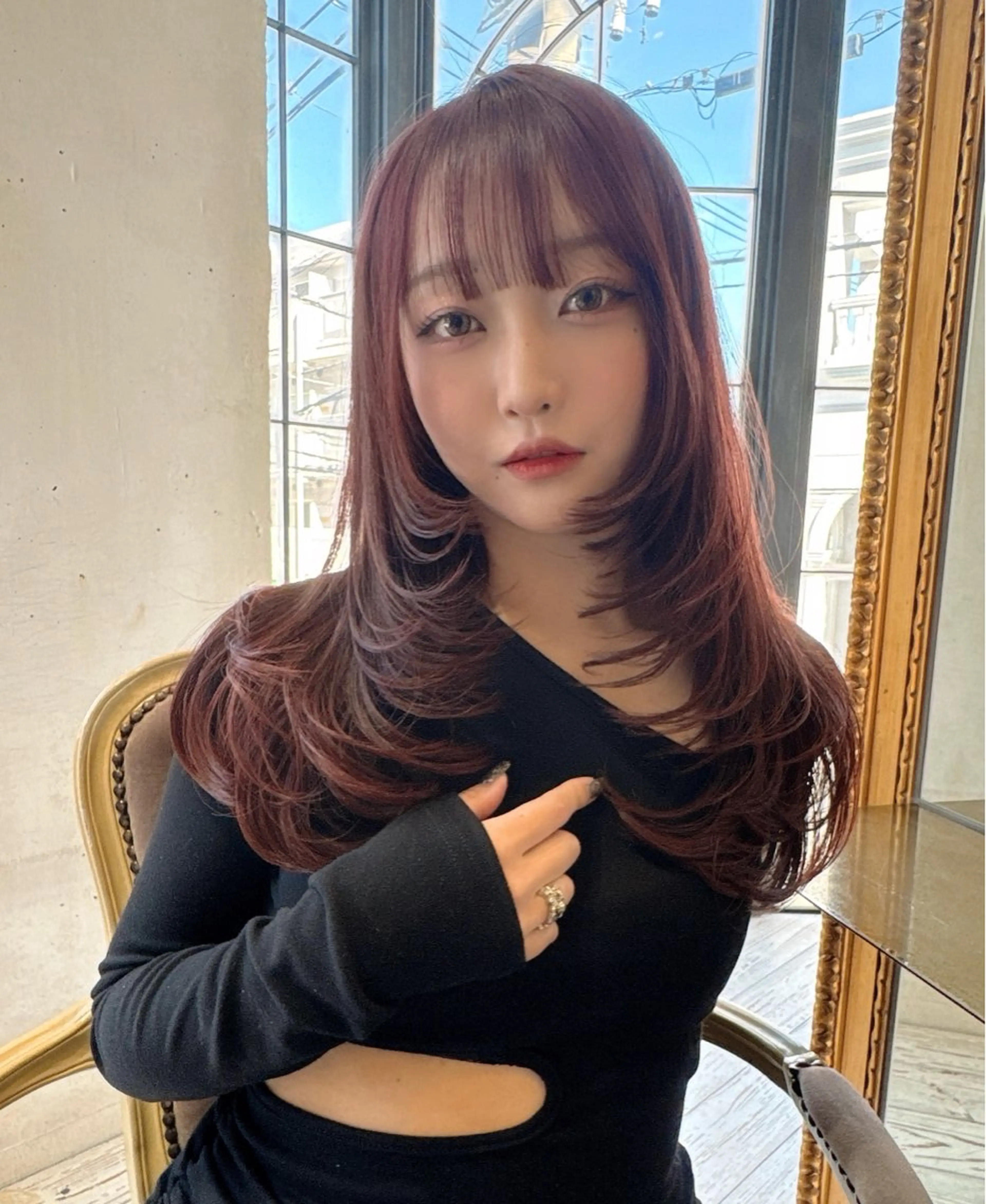 ロング 小村 理音のヘアスタイル