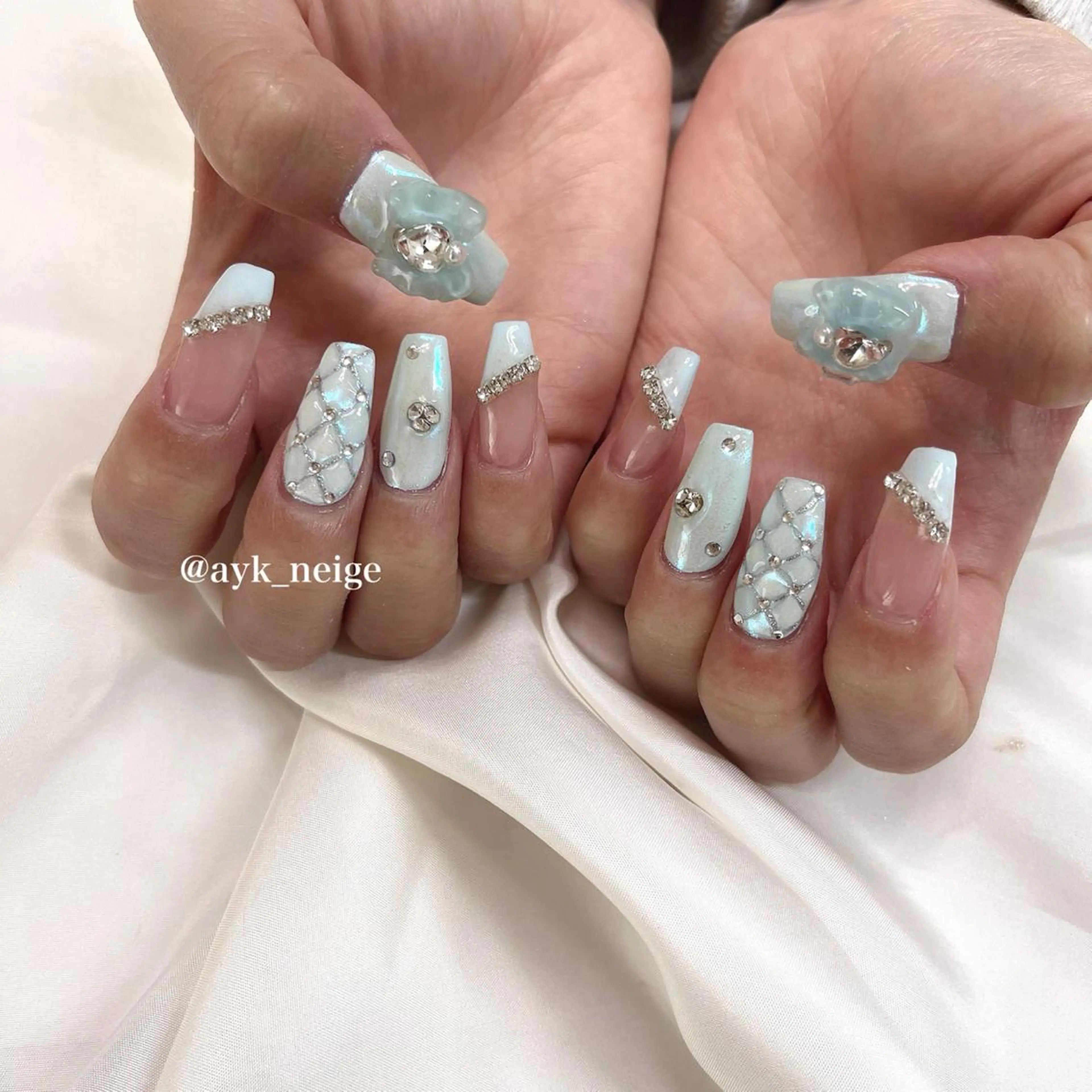 ネイル フットネイル フレンチネイル ガラスフレンチ グラデーション 韓国ネイル n'eige nail所属・大谷 綾香のネイルデザイン