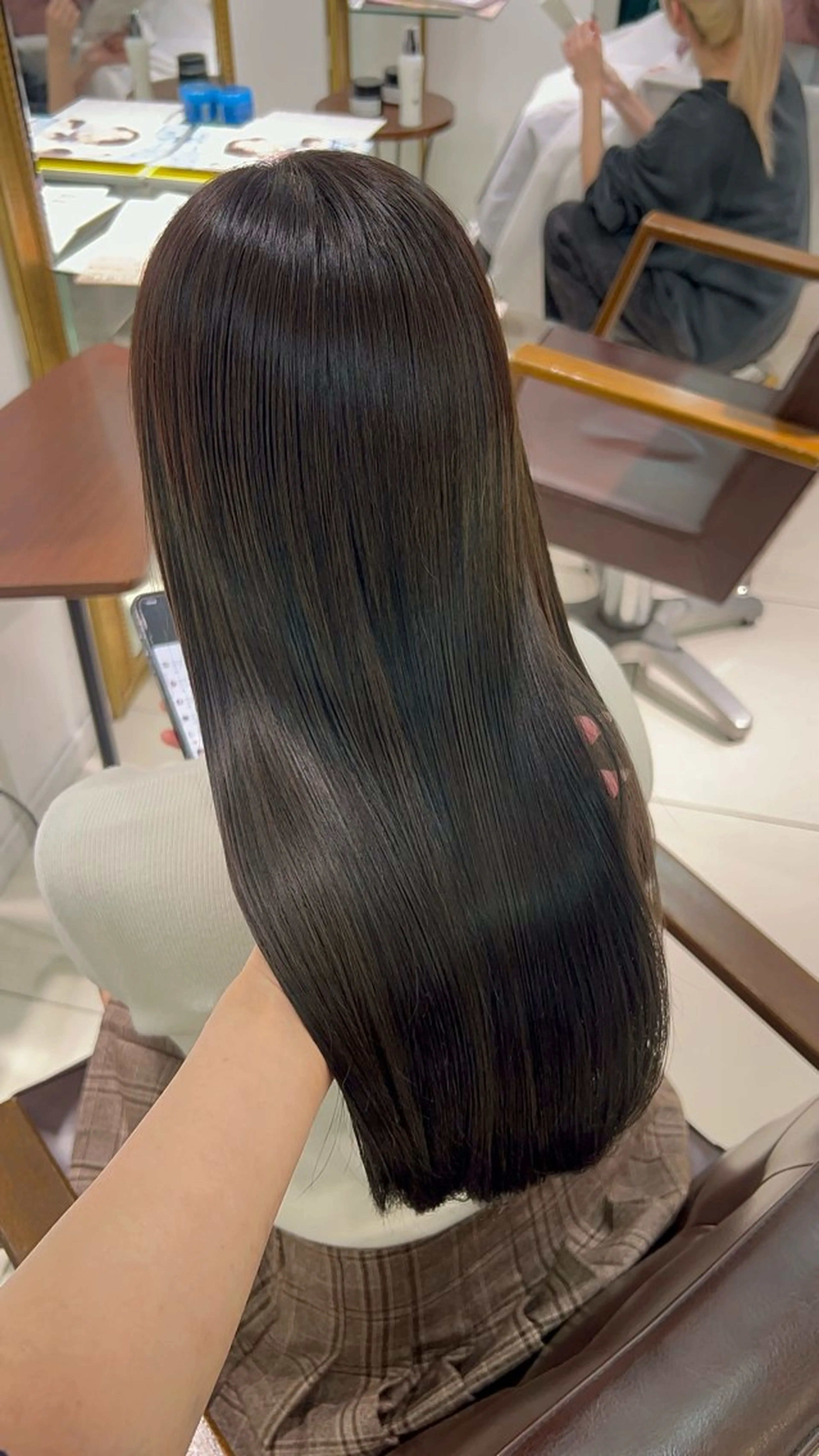 ロング カラー ハイトーンカラー 🤍🫧 長井 律のヘアスタイル