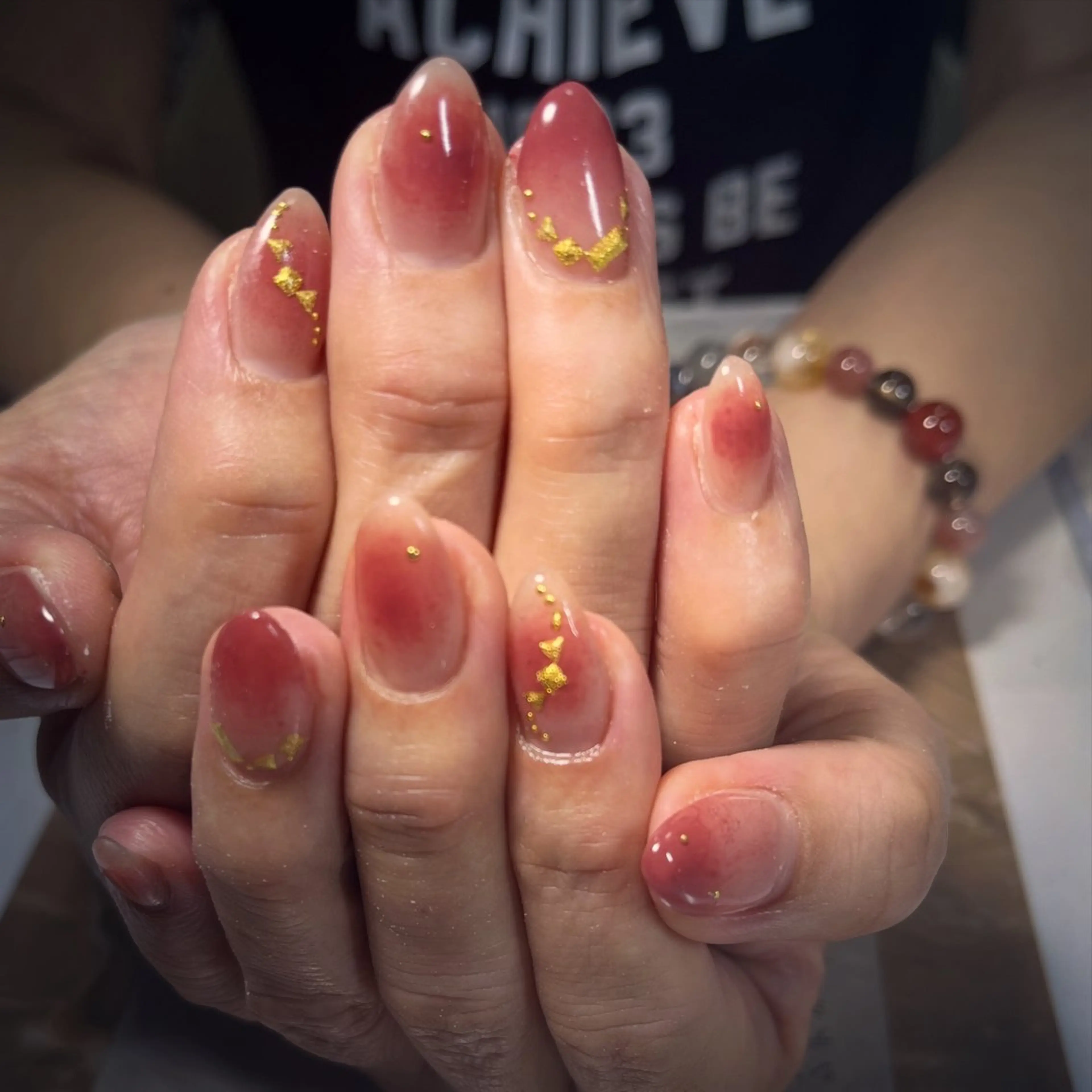 ネイル ハンドネイル フットネイル plaisir所属・島袋 plaisirのネイルデザイン