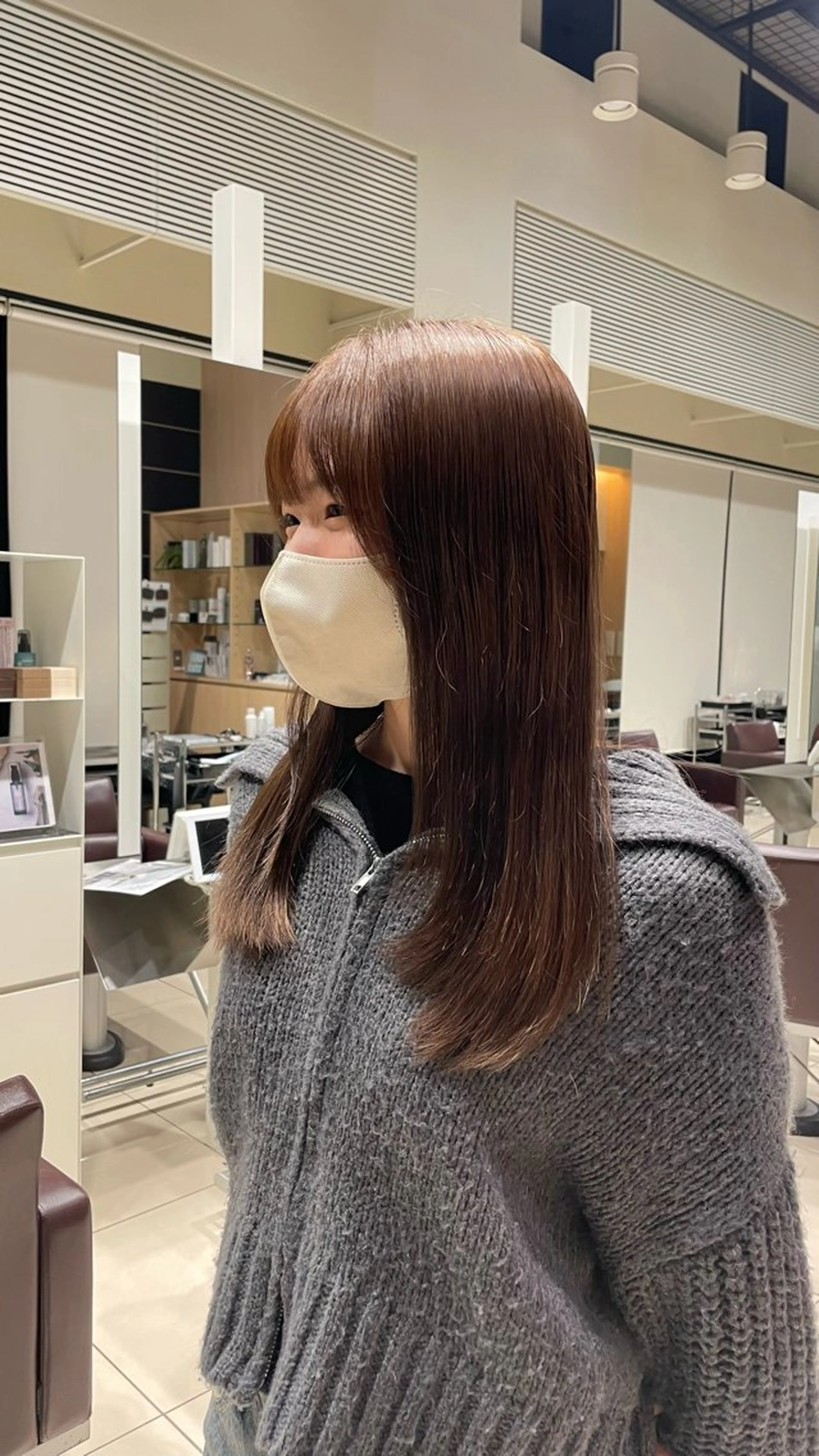 ロング 小池 夏生のヘアスタイル