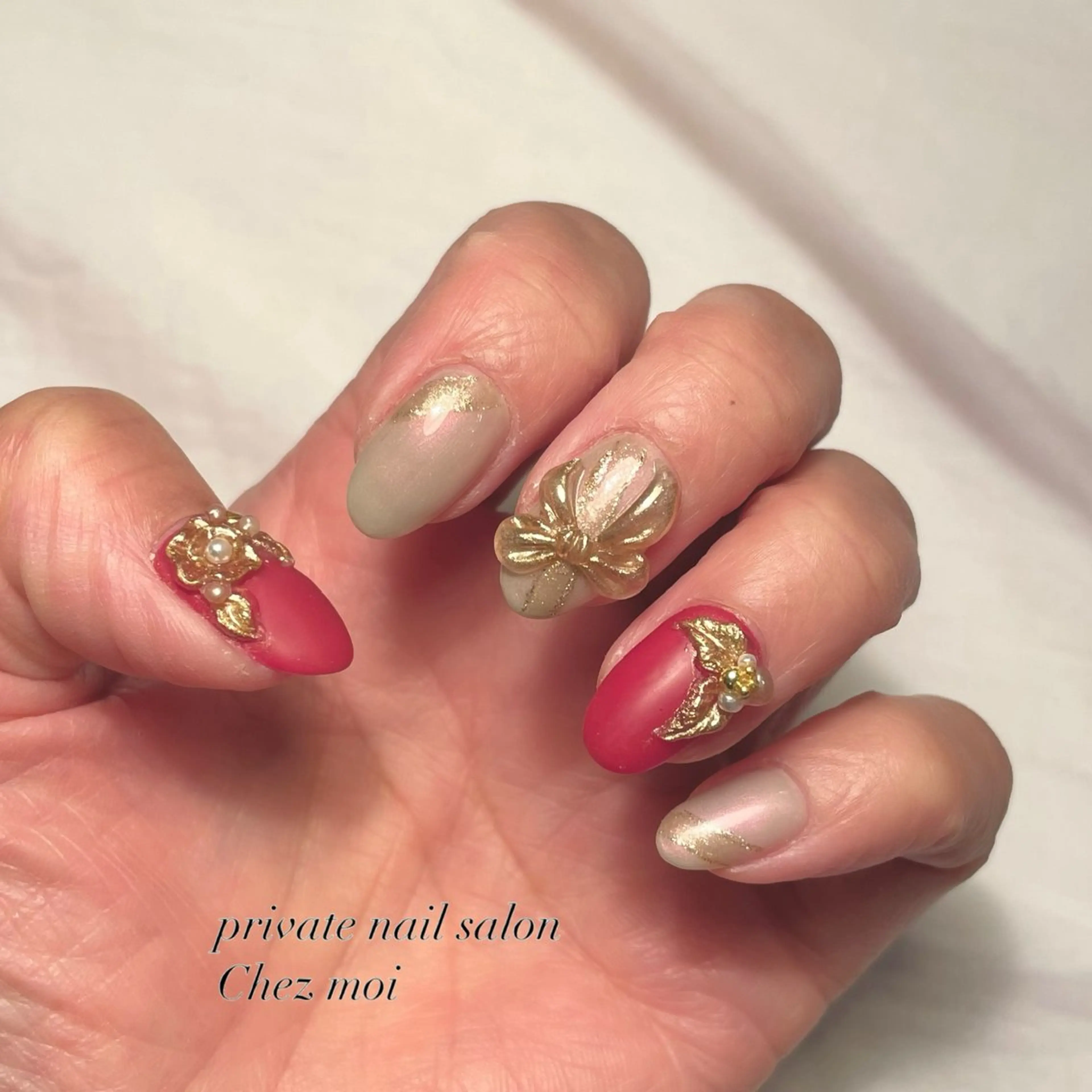 ネイル フラワーネイル リボン KOMINE TOMOKOのネイルデザイン