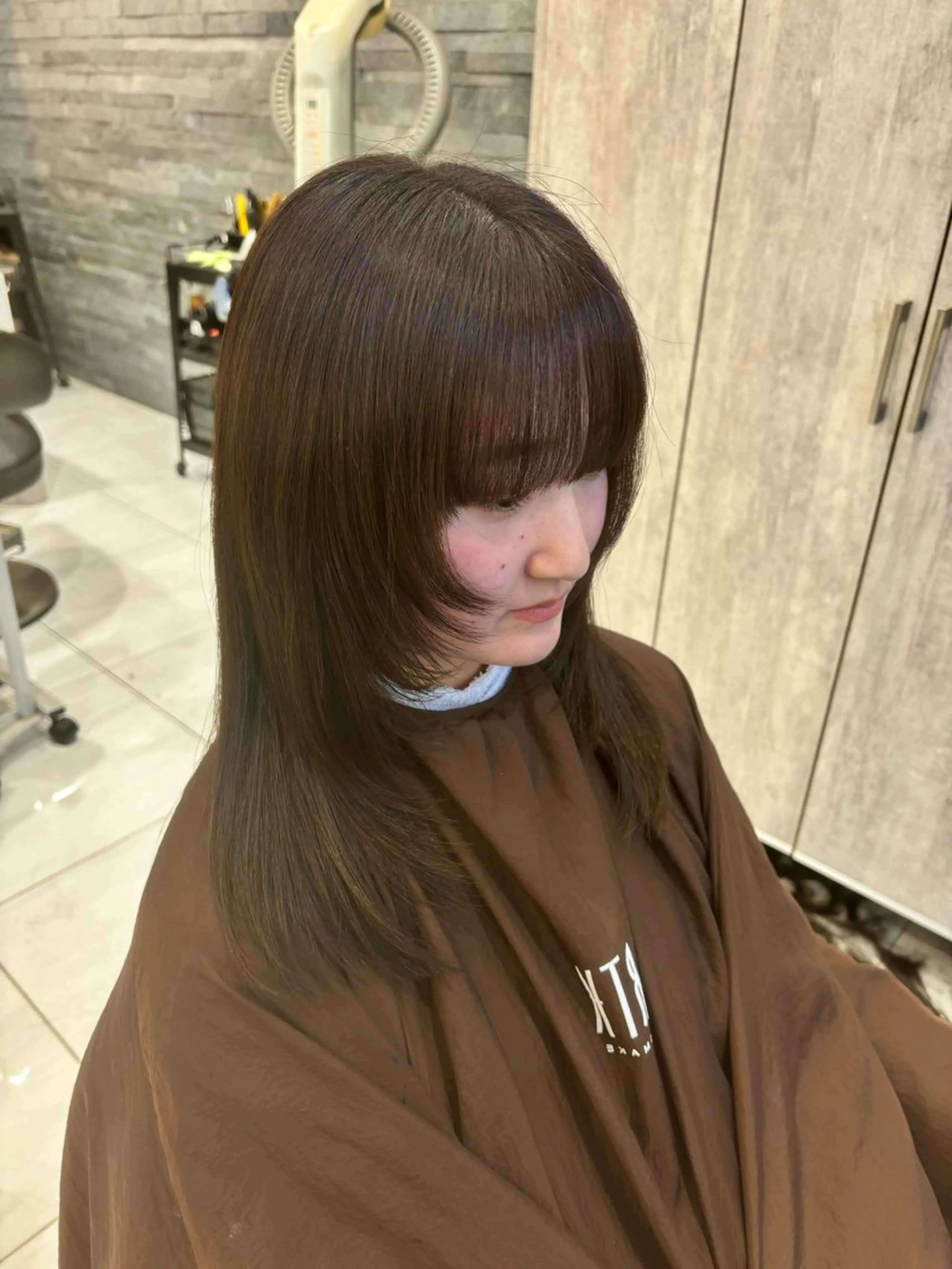 ミディアム 顔周りカット レイヤーカット Rina/似合う × なりたい、叶えます。のヘアスタイル