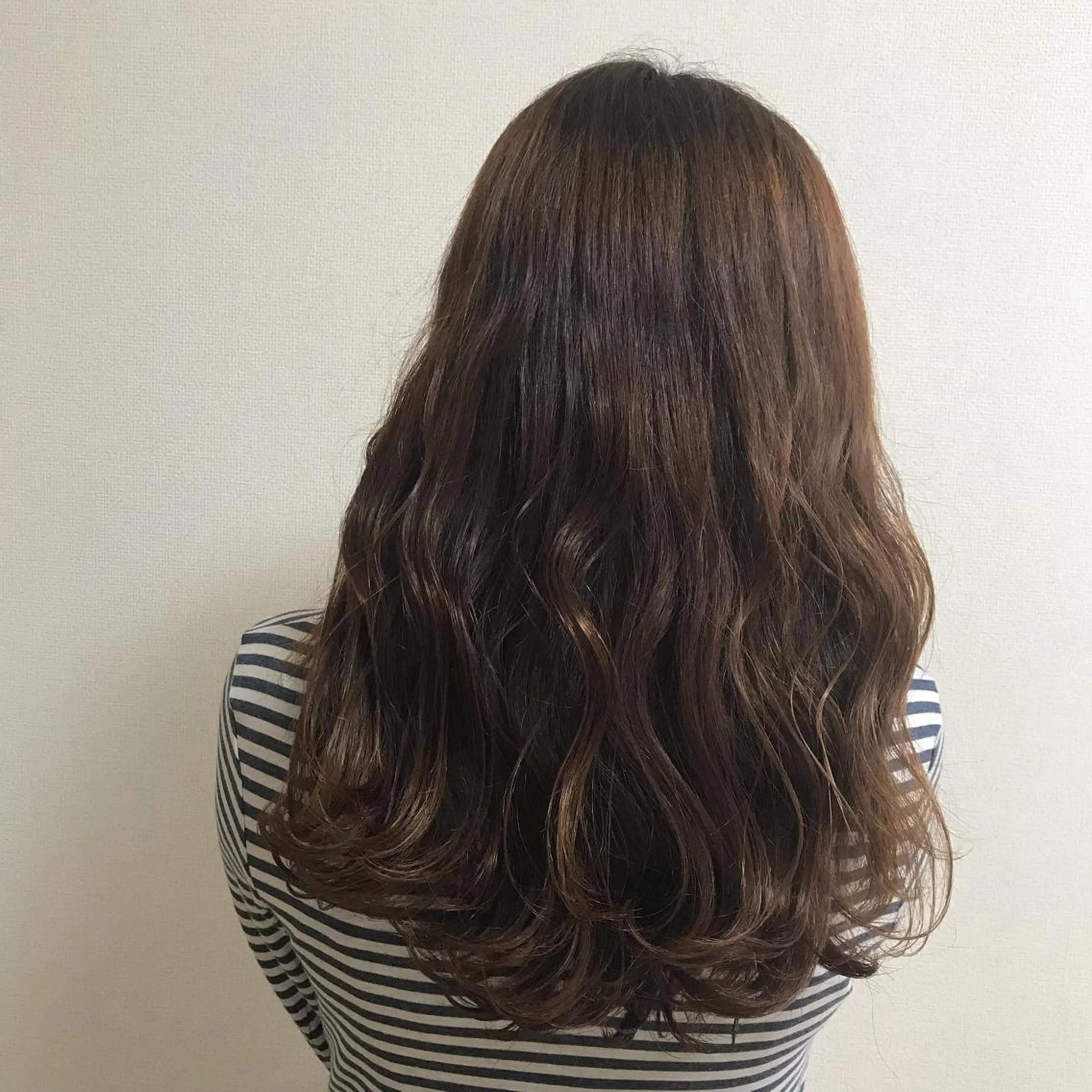 ロング 長井 麻帆のヘアスタイル