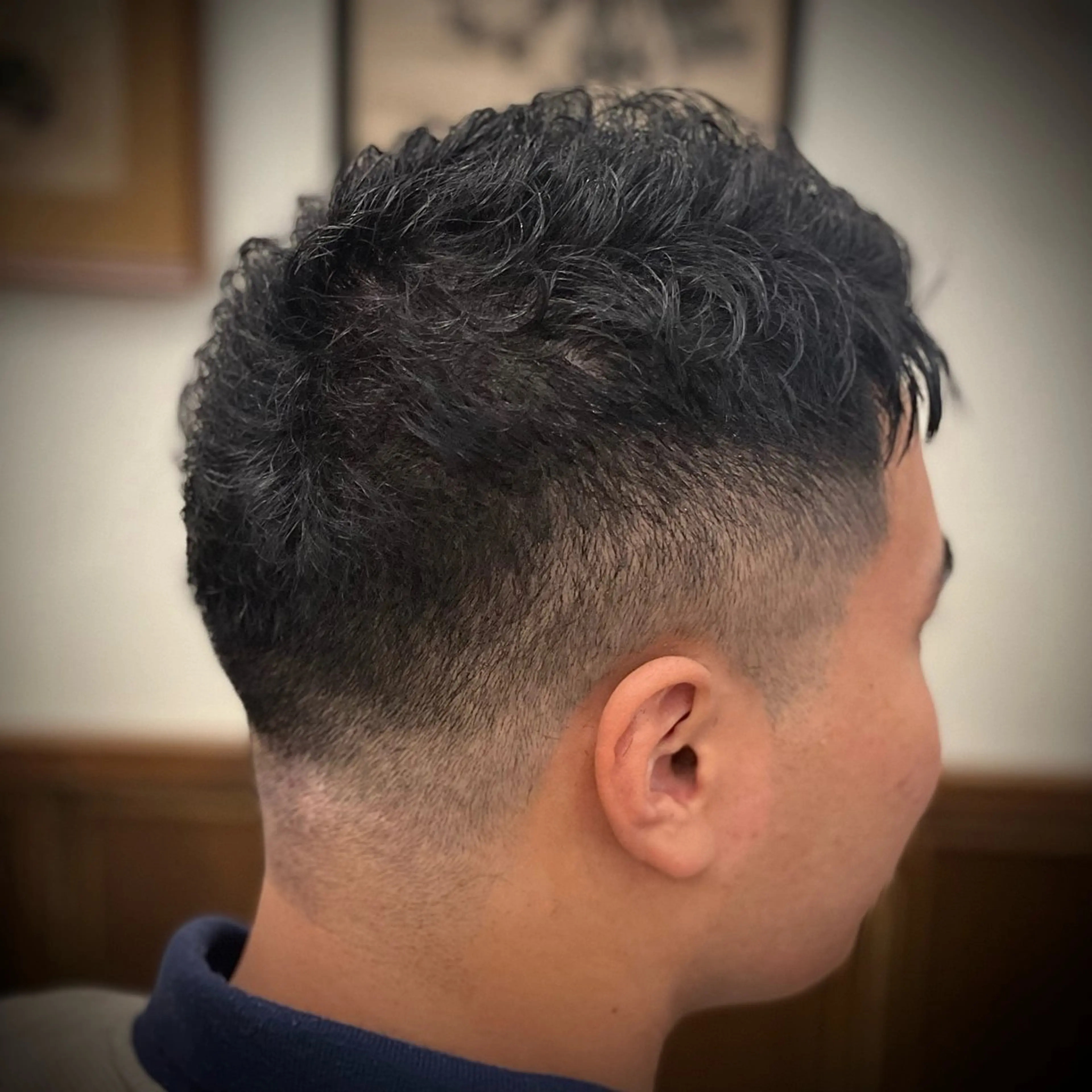 ショート パーマ メンズ フェードカット プレミアムバーバー所属・八木 誉理花 🙏注意事項必読🙏のヘアスタイル