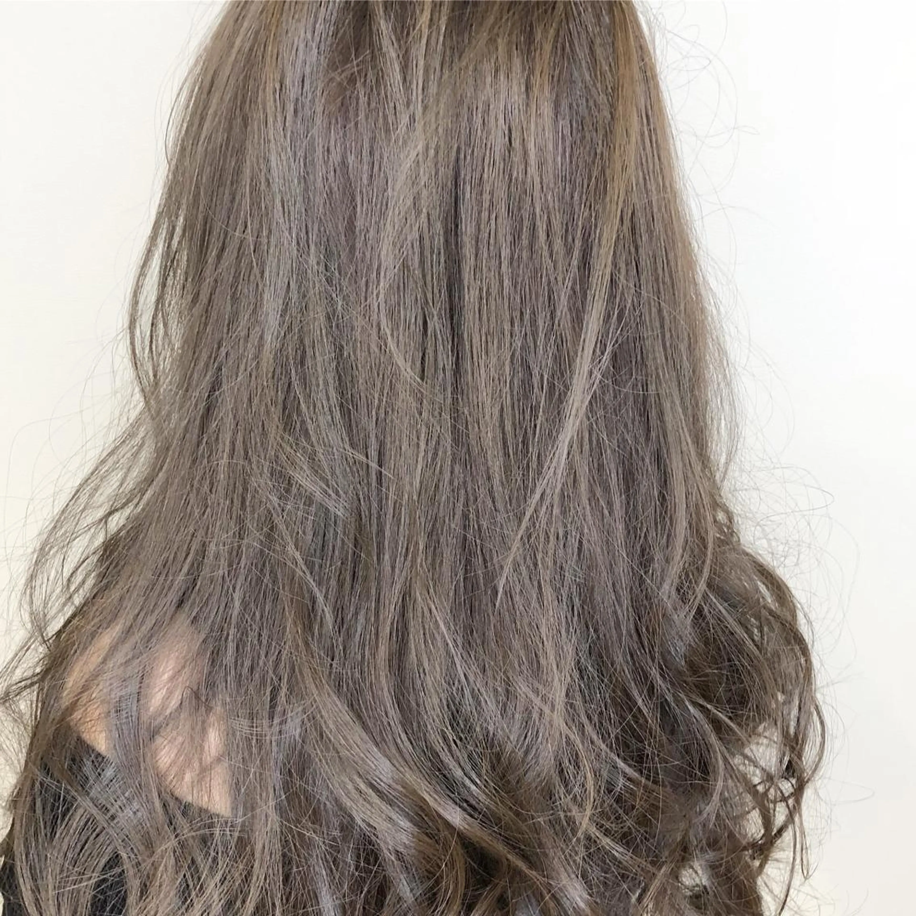 ロング ブリーチ/髪質改善 NYNY大久保のヘアスタイル