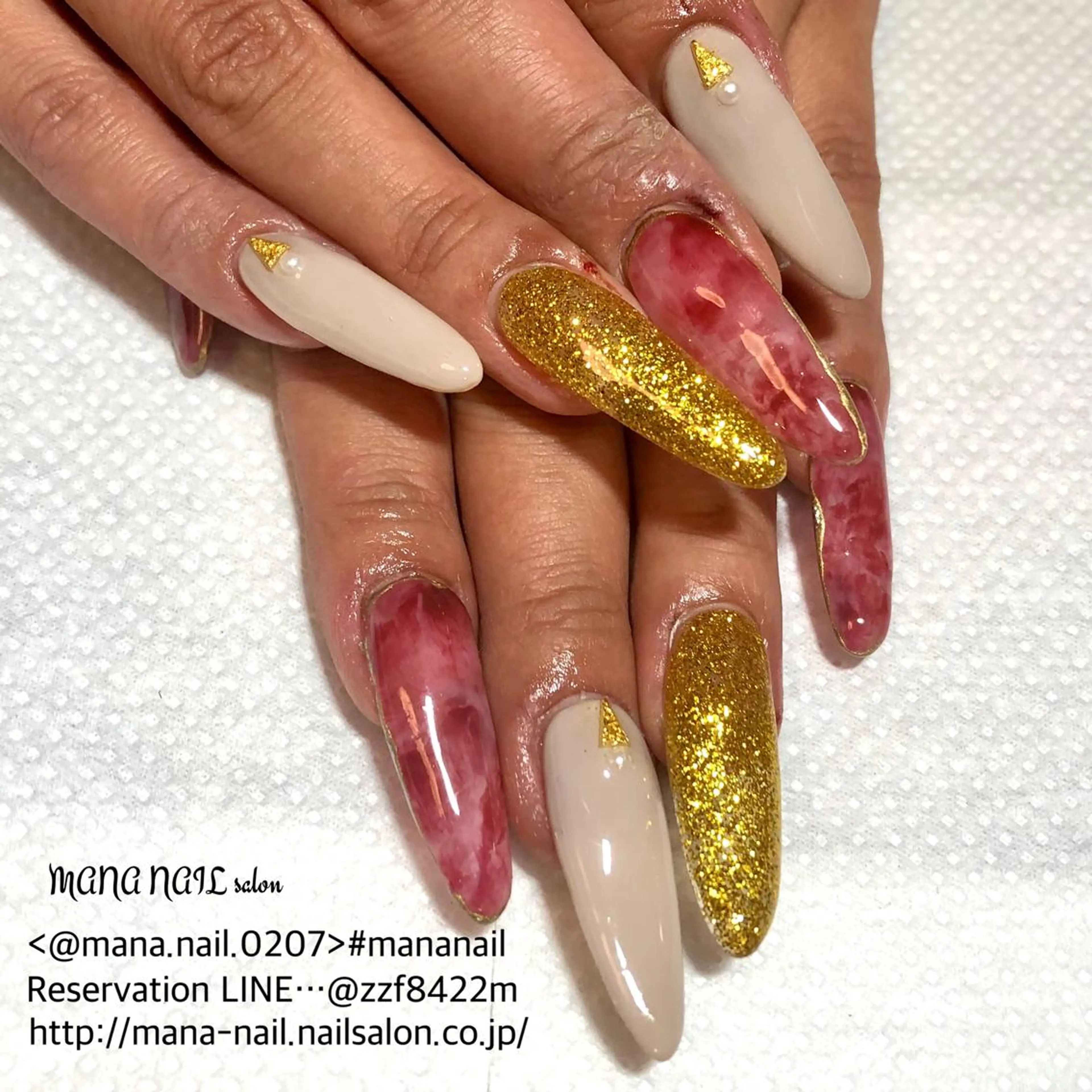 ネイル べっ甲ネイル 長さ出し ジェルネイル 赤色 春ネイル 廣瀬 真奈美のネイルデザイン