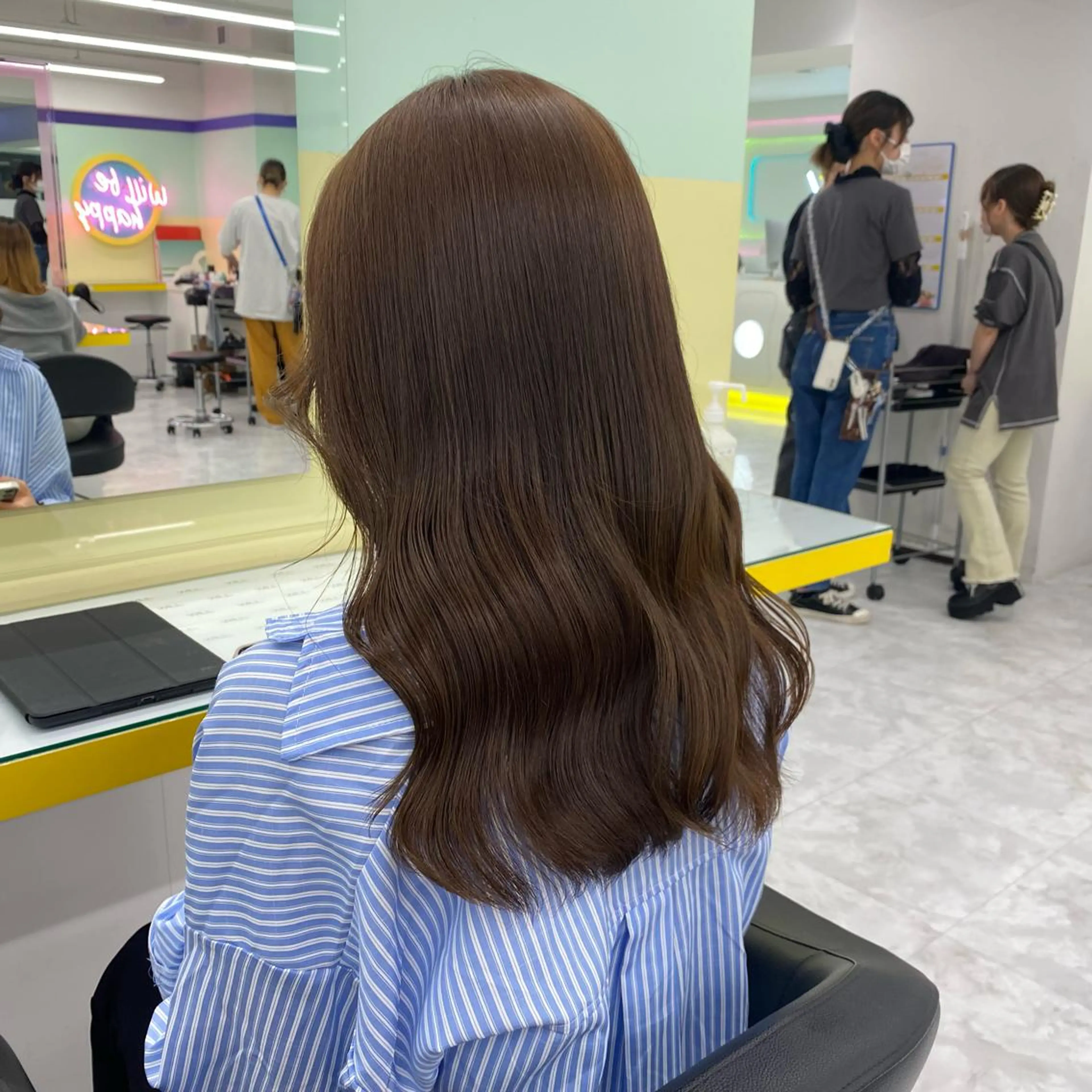 ミディアム カラー パーマ ヘアアレンジ メンズ ネイル マツエク・マツパ アイブロウ ブラウンカラー ミルクティーブラウン カラーマツエク ブラウン Lumo所属・💖横浜ブリーチなし 💖MIHOのヘアスタイル