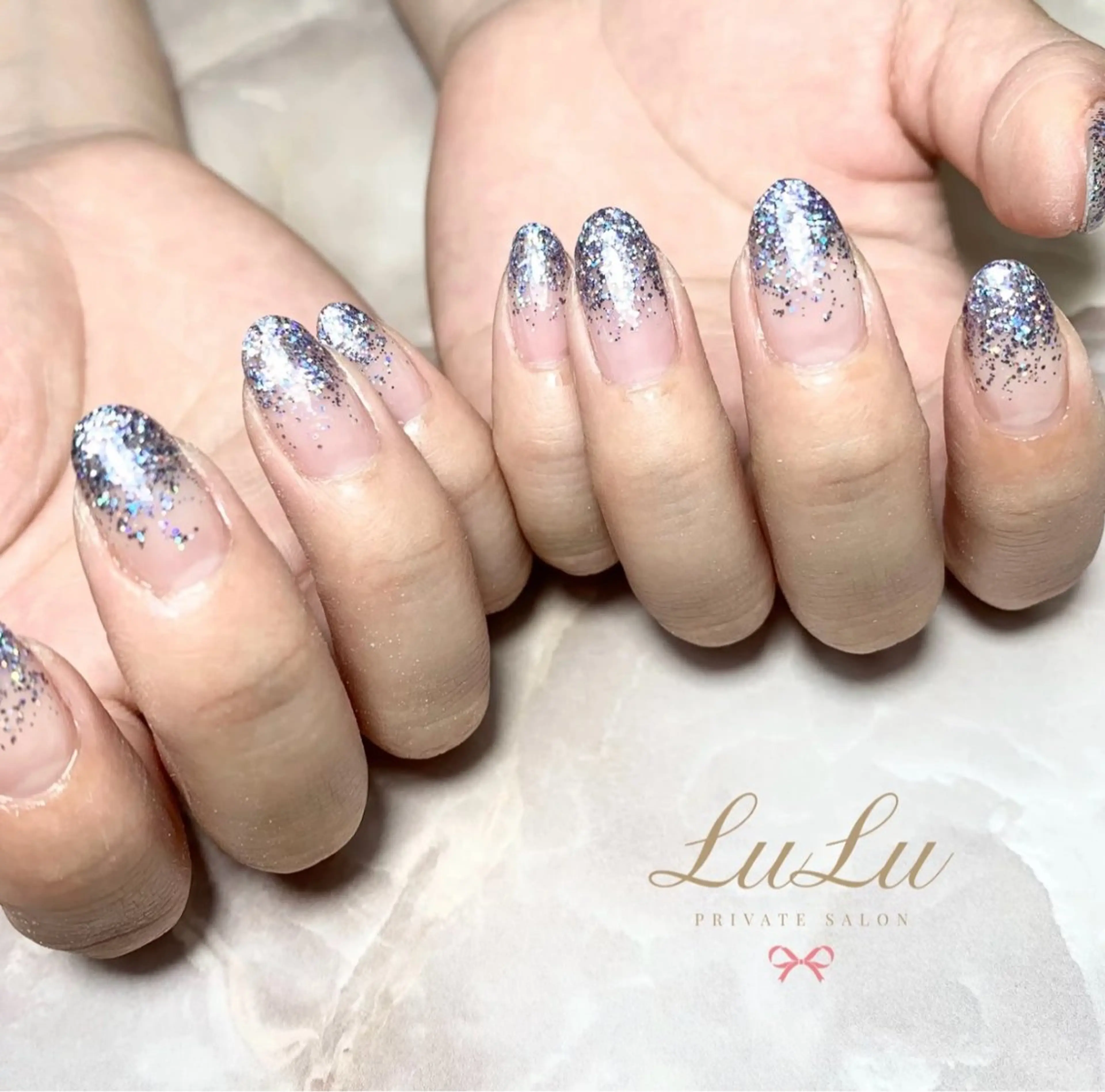 💅ラメグラデーションの写真