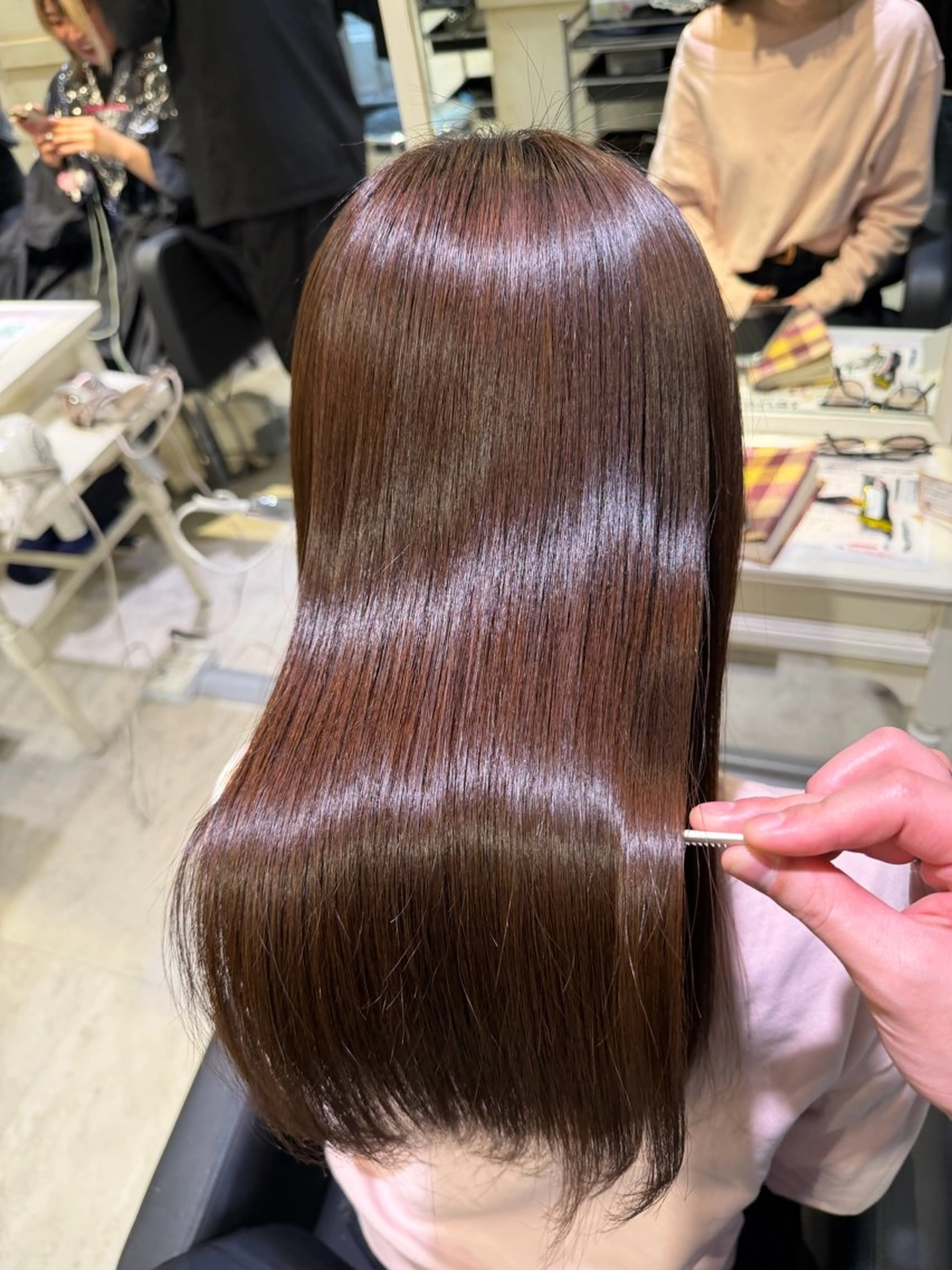 セミロング カット ヘアカラー トリートメント 🟠髪質改善縮毛矯正 YUTO🟠のヘアスタイル