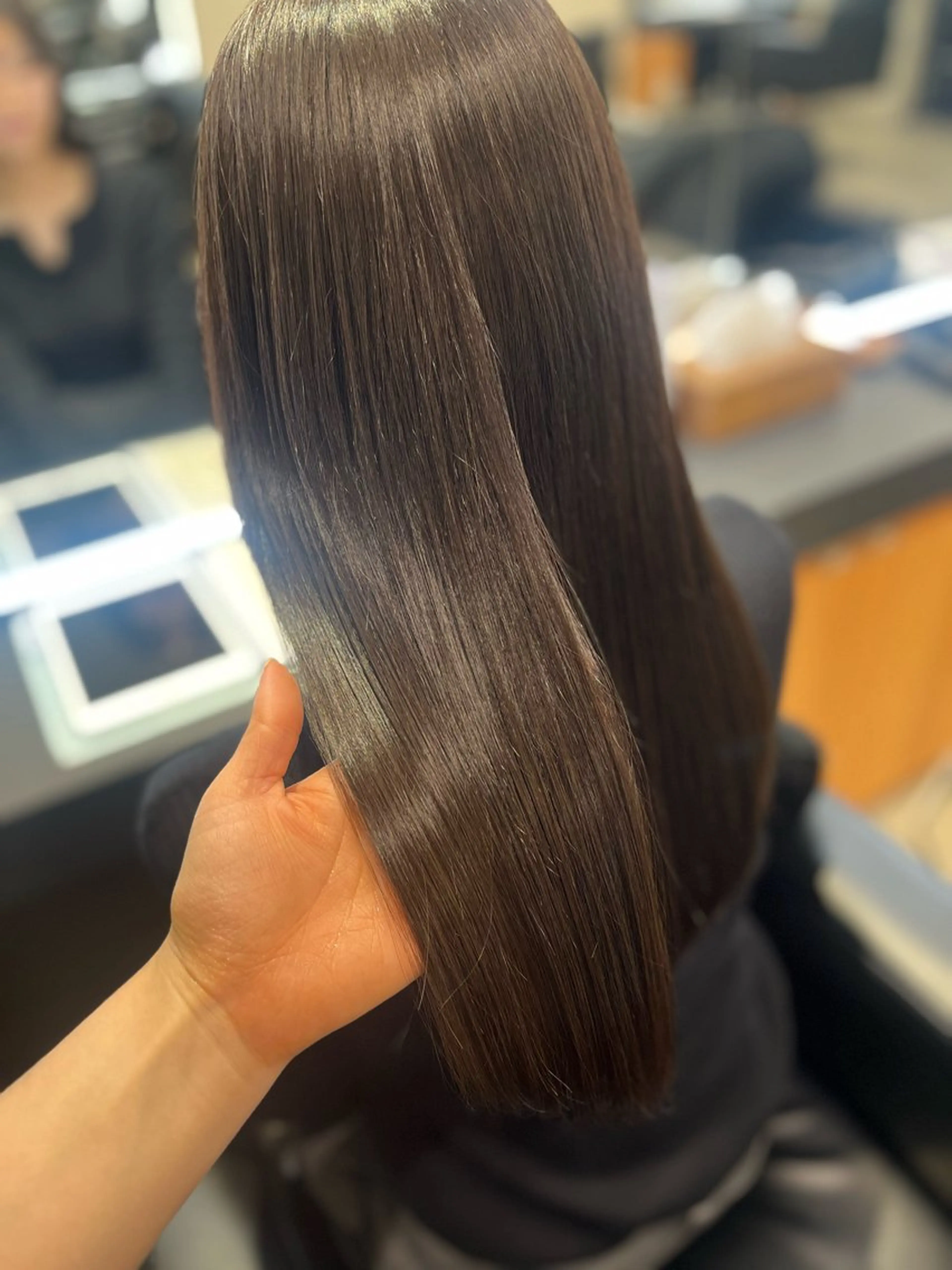 ミディアム 髪質改善・水素カラー ARIA（ému）のヘアスタイル