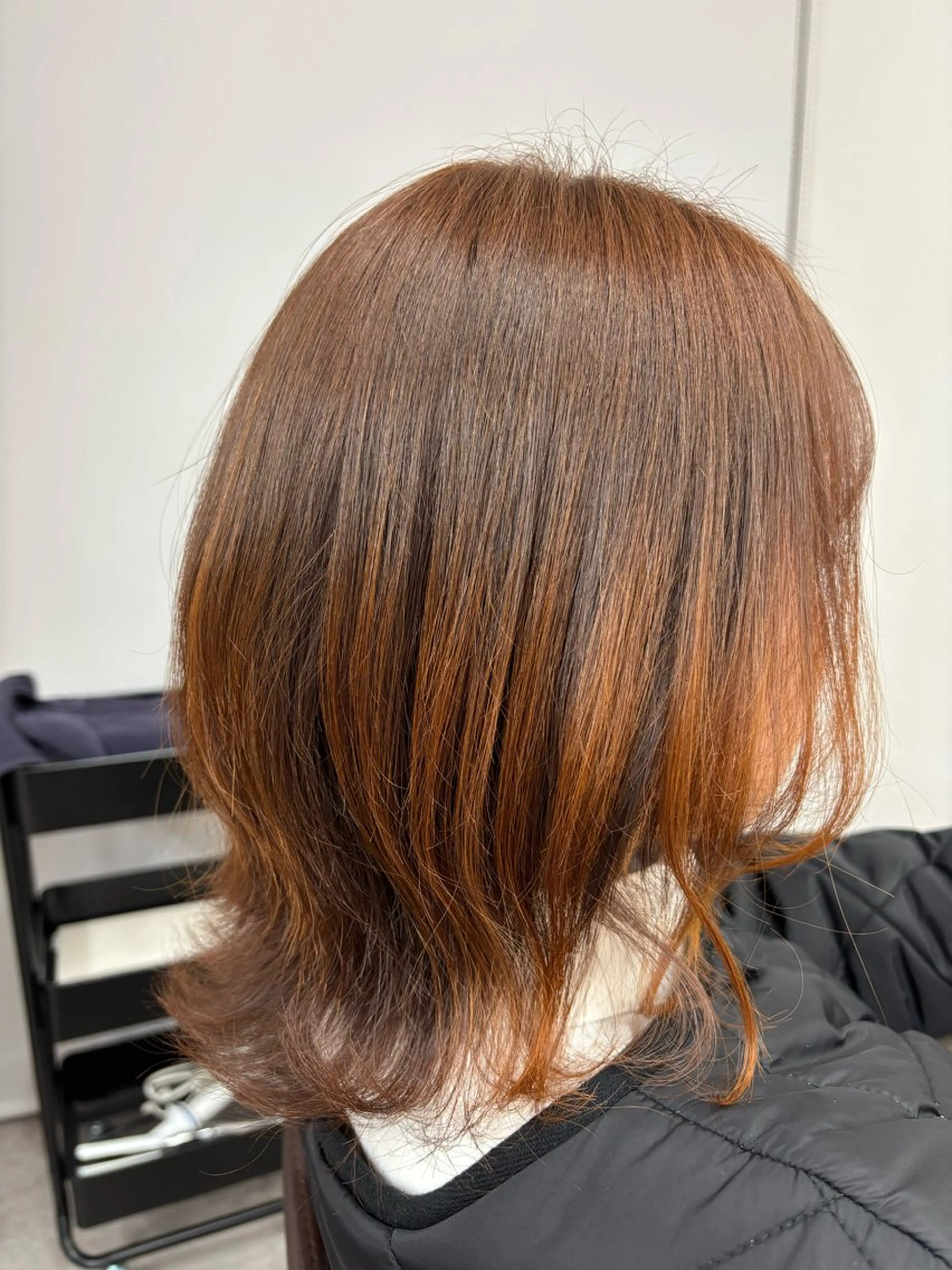 カラー ブラウンカラー オレンジ オレンジブラウン 椎名 紗愛のヘアスタイル