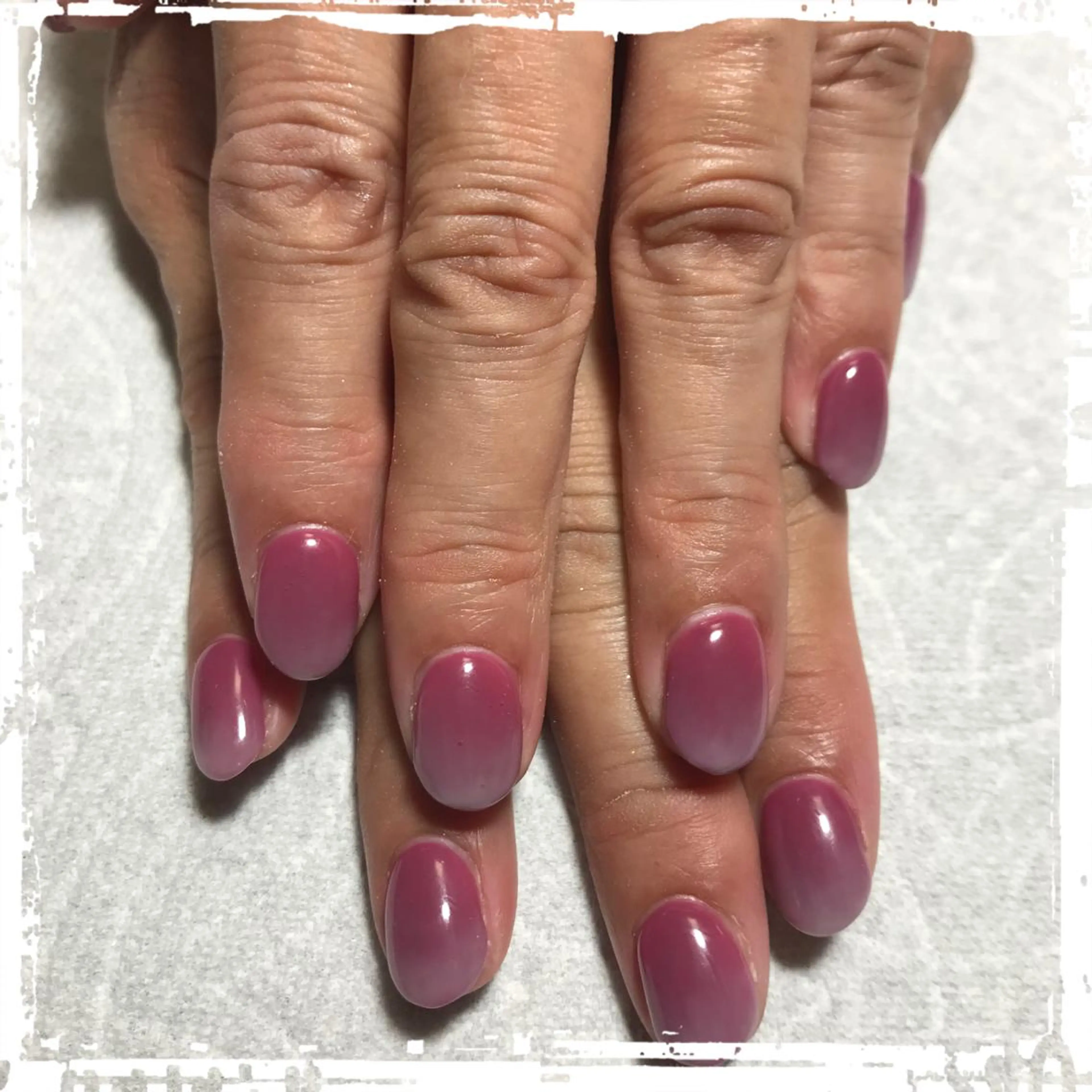 ネイル ECLAT エクラ所属・寺山 千鶴のネイルデザイン