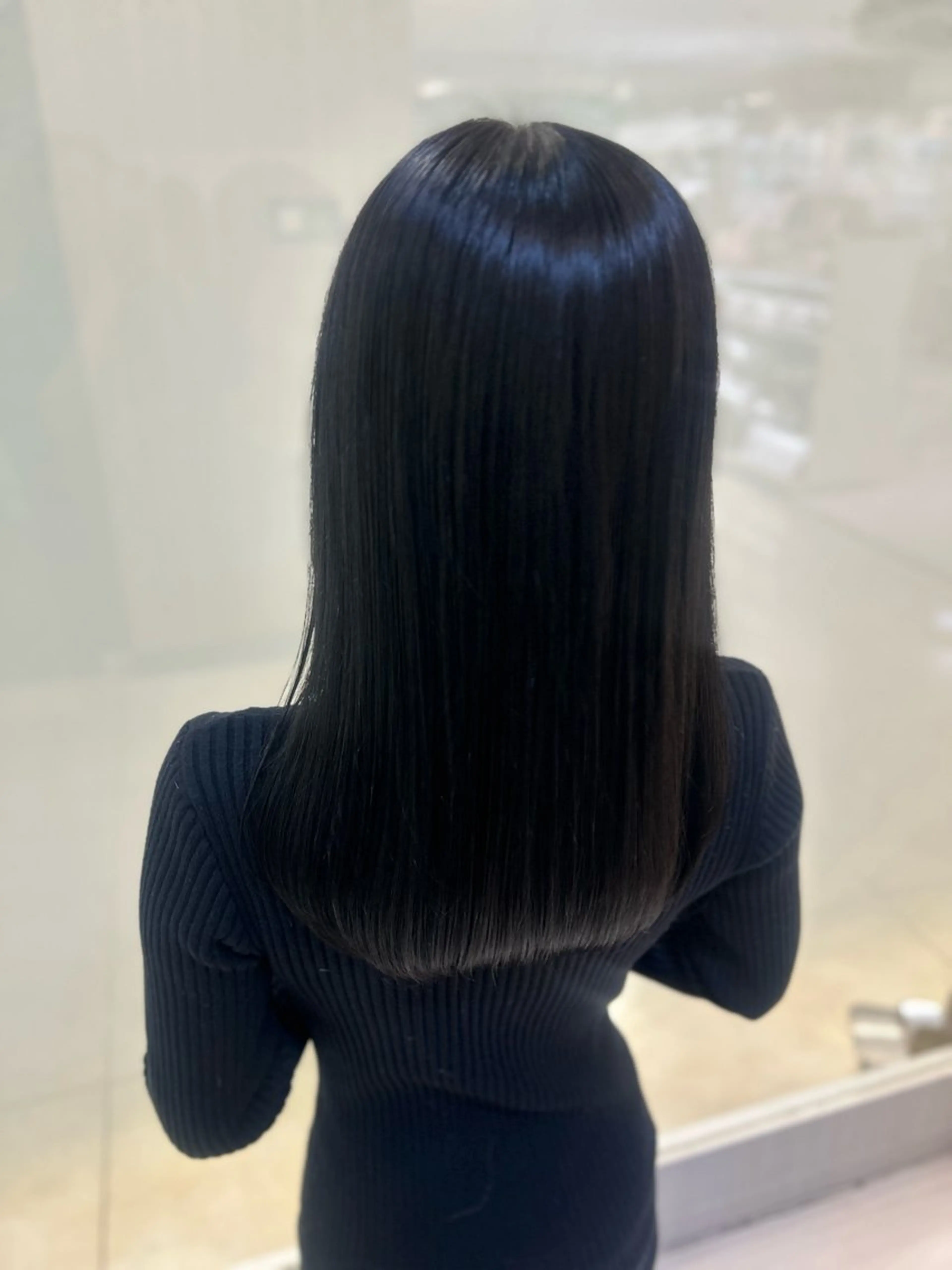 セミロング カラー ヘアカラー トリートメント 艶質改善/縮毛矯正 ササキナツミのヘアスタイル