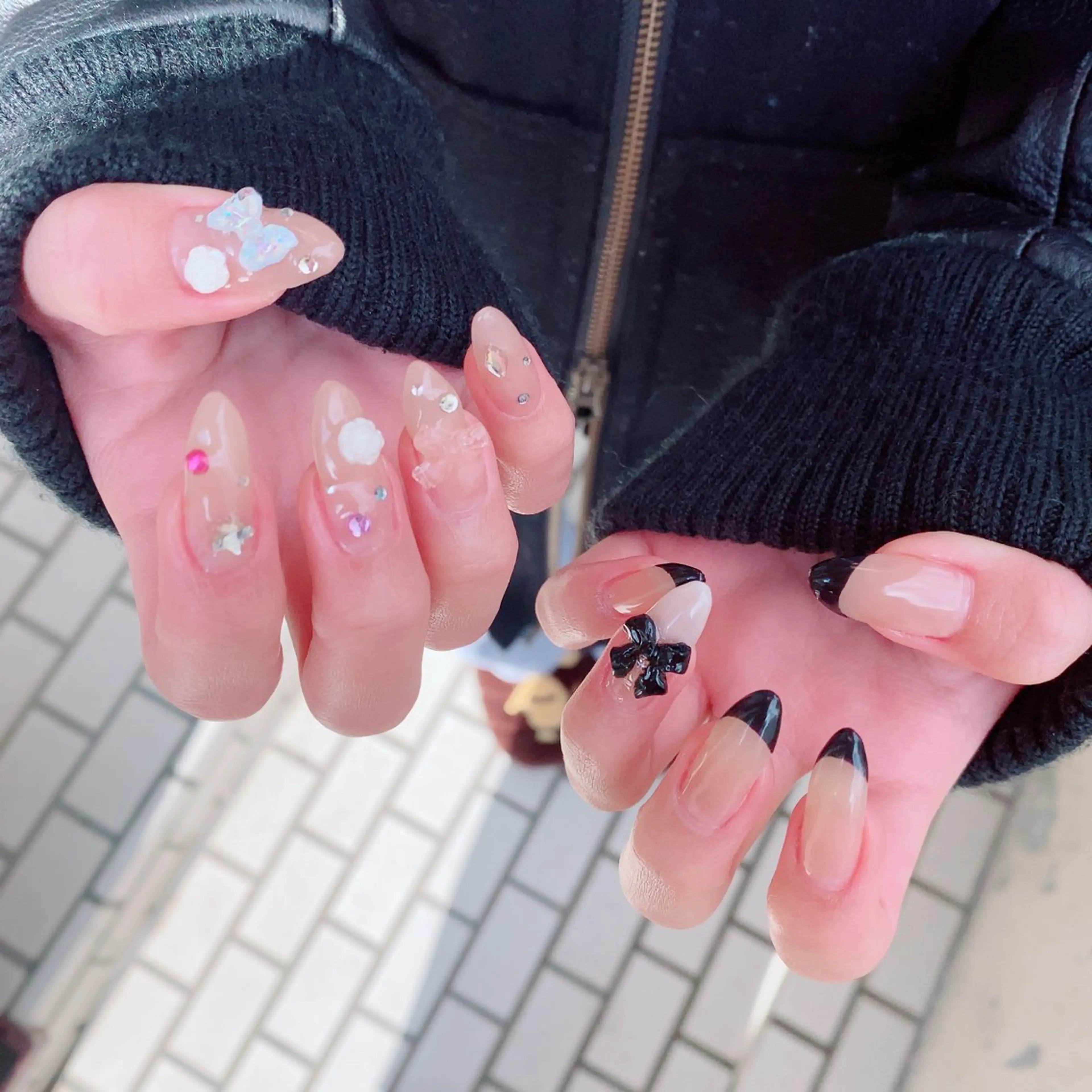 ネイル フレンチネイル グラデーション ワンカラーネイル リボン ホワイト ハンドネイル マジョリカ ブルーのネイルデザイン