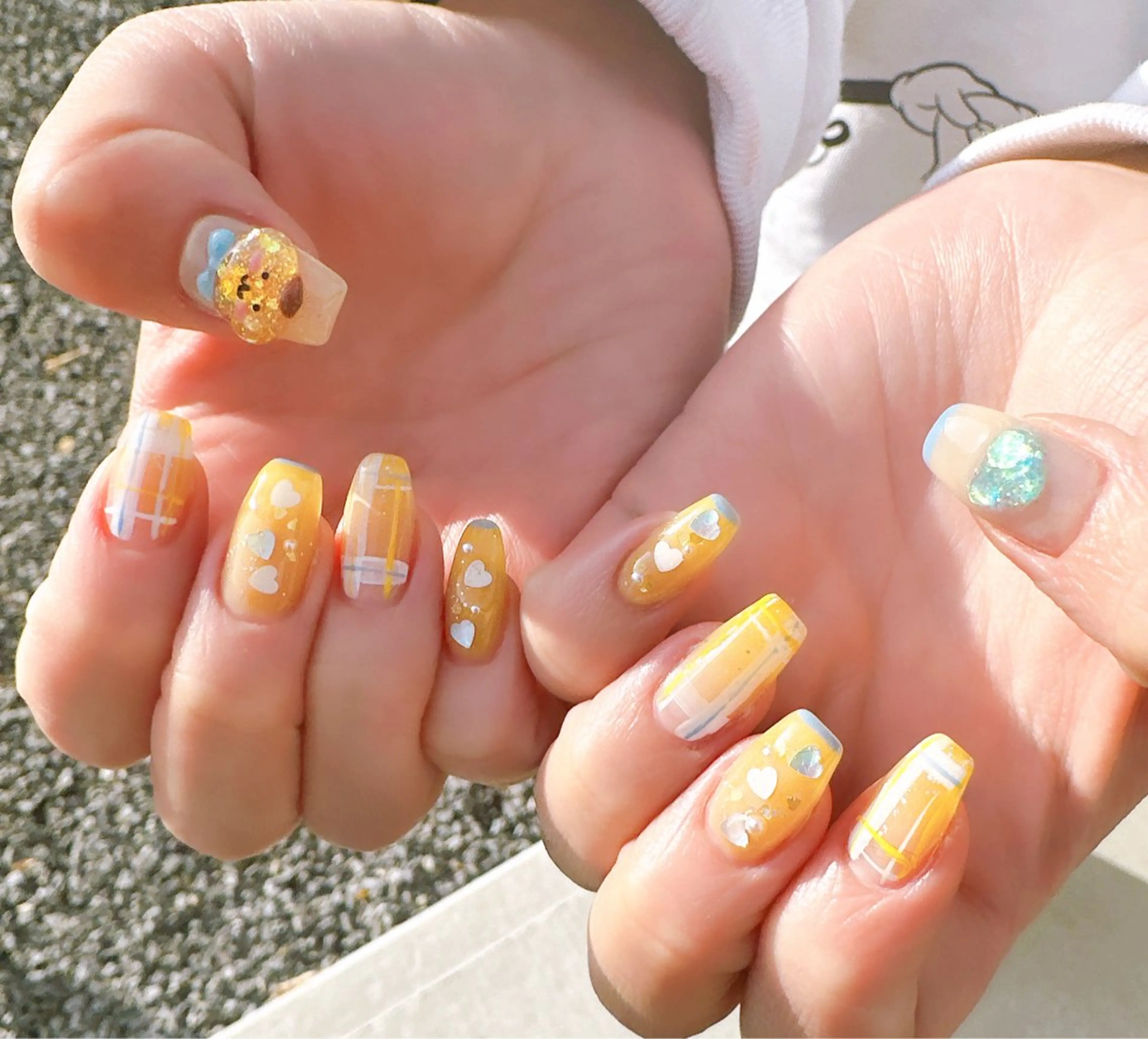 ネイル 高島 夏海のネイルデザイン