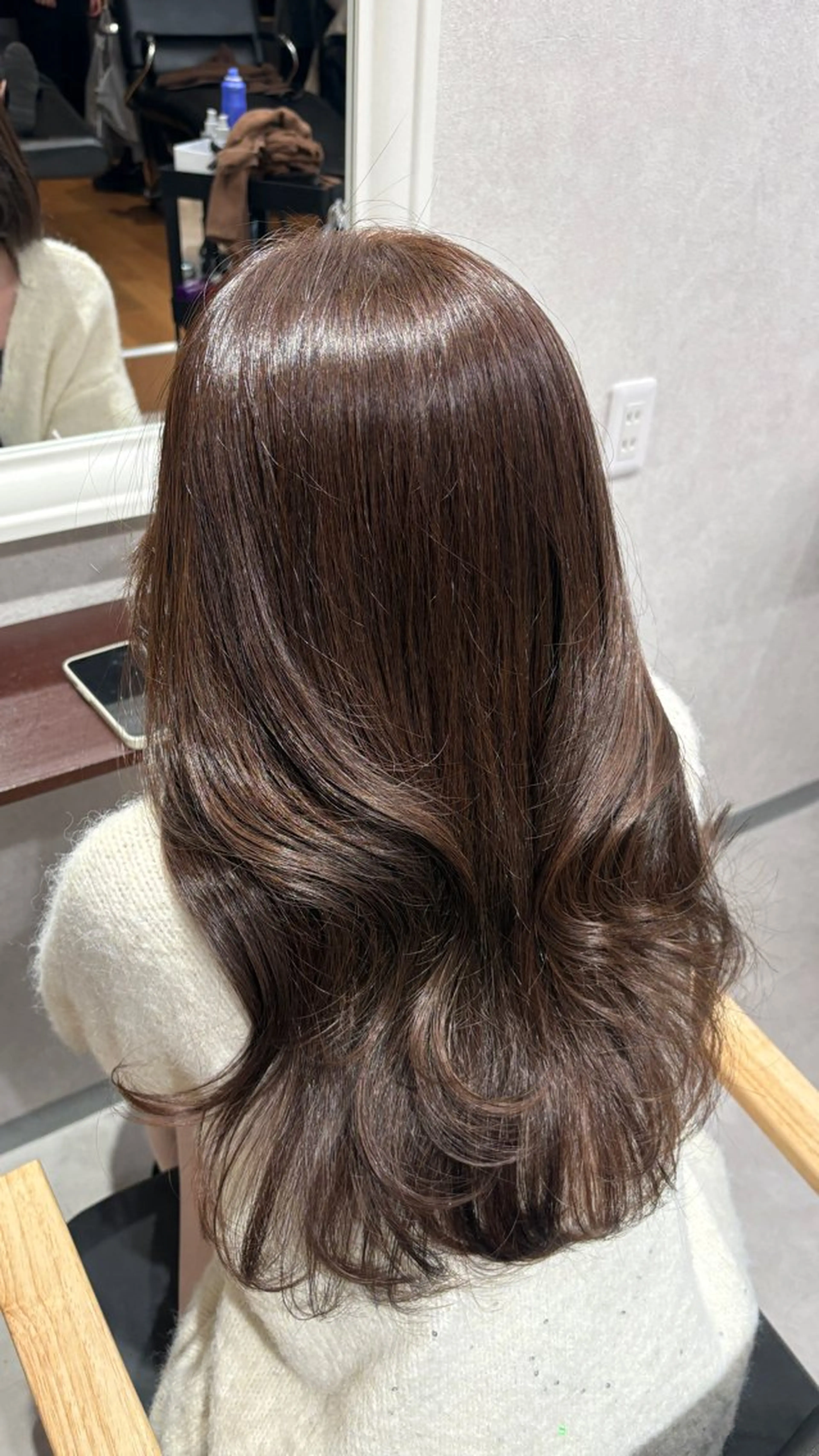 セミロング カラー VIEW YOKOHAMA所属・透明感カラー ／kana‎🤍のヘアスタイル