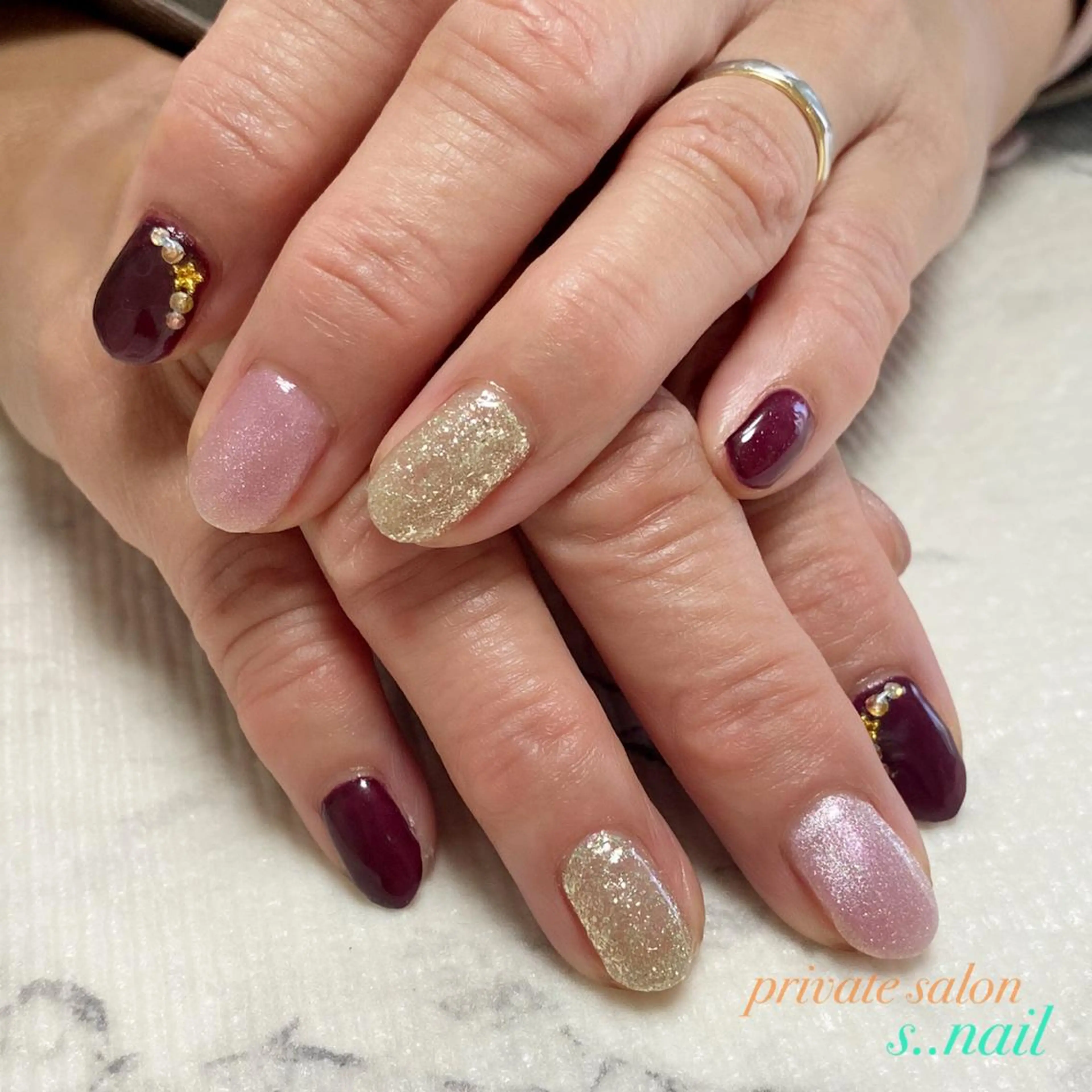 ネイル ボルドー ハンドネイル フットネイル s..nail / MORITAのネイルデザイン