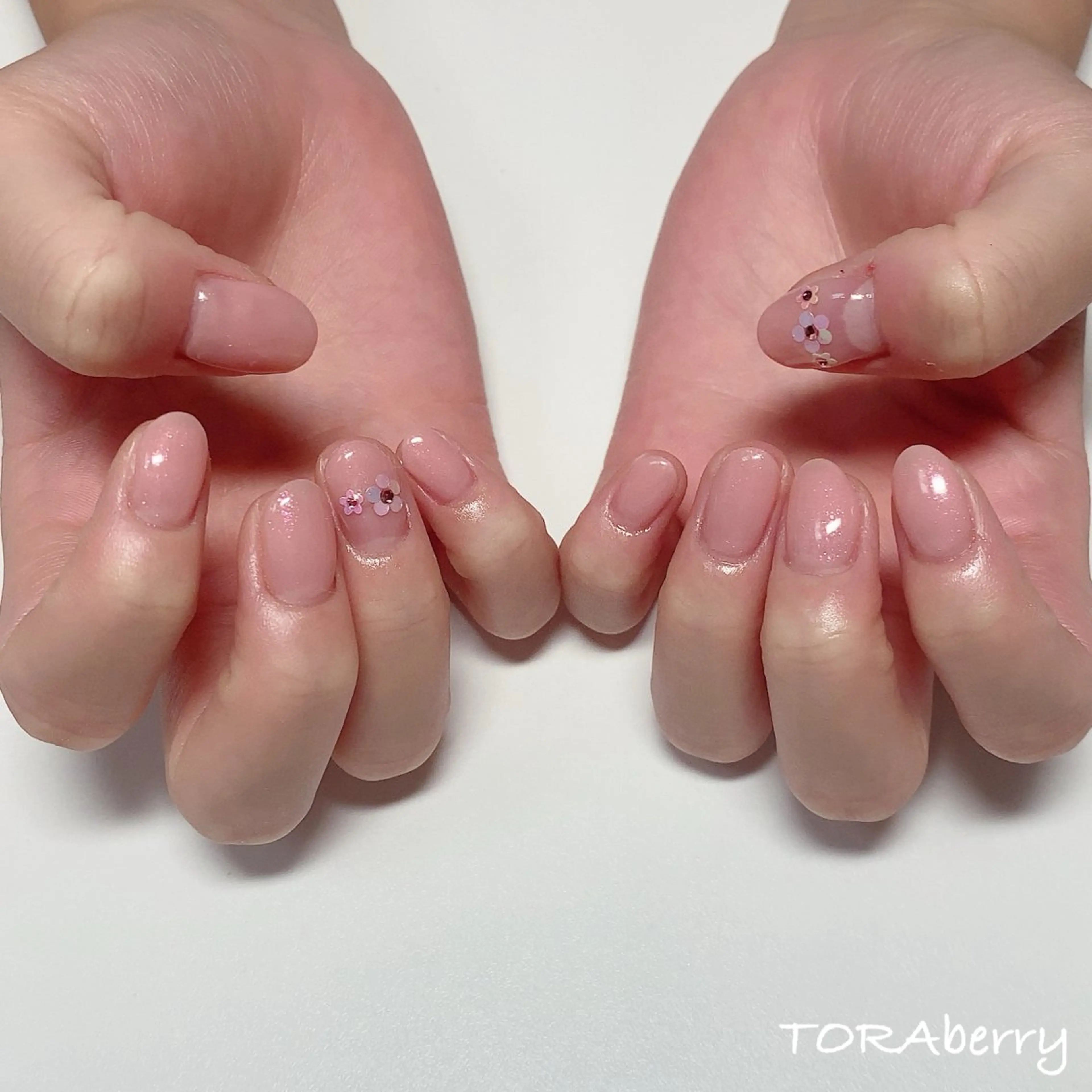 ネイル ハンドネイル ネイリスト なつみのネイルデザイン